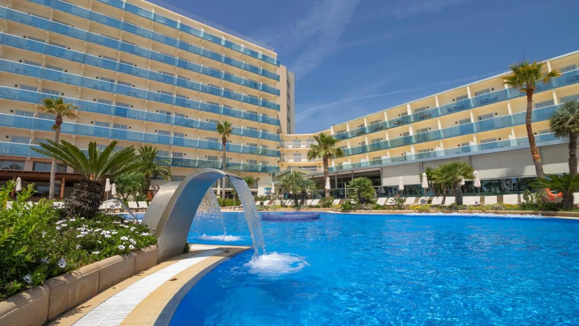 Swimming pool in Golden Taurus Aquapark Resort Swimming pool in Golden Taurus Aquapark Resort