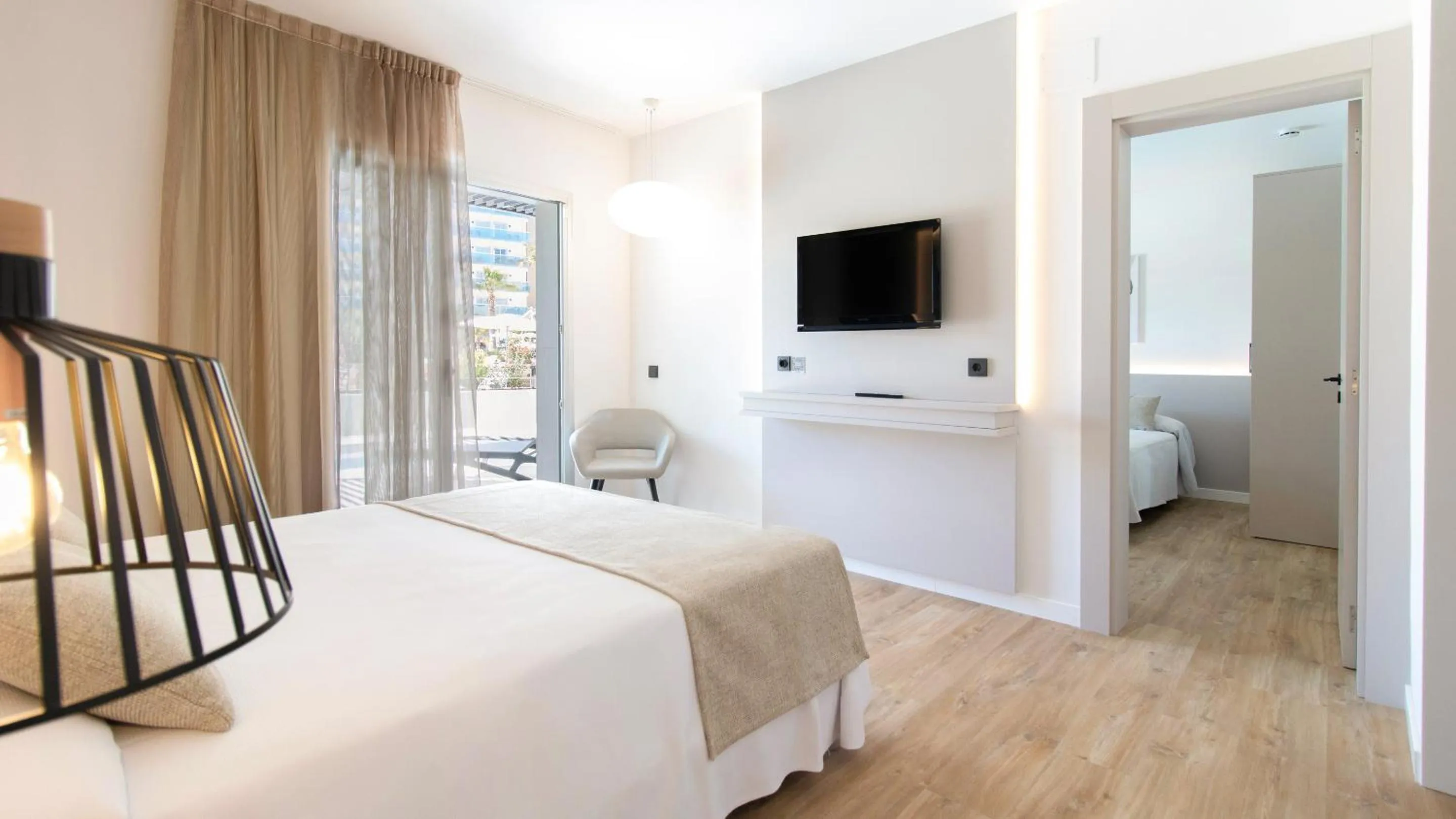 Photo of the whole room, Bed in Golden Taurus Aquapark Resort