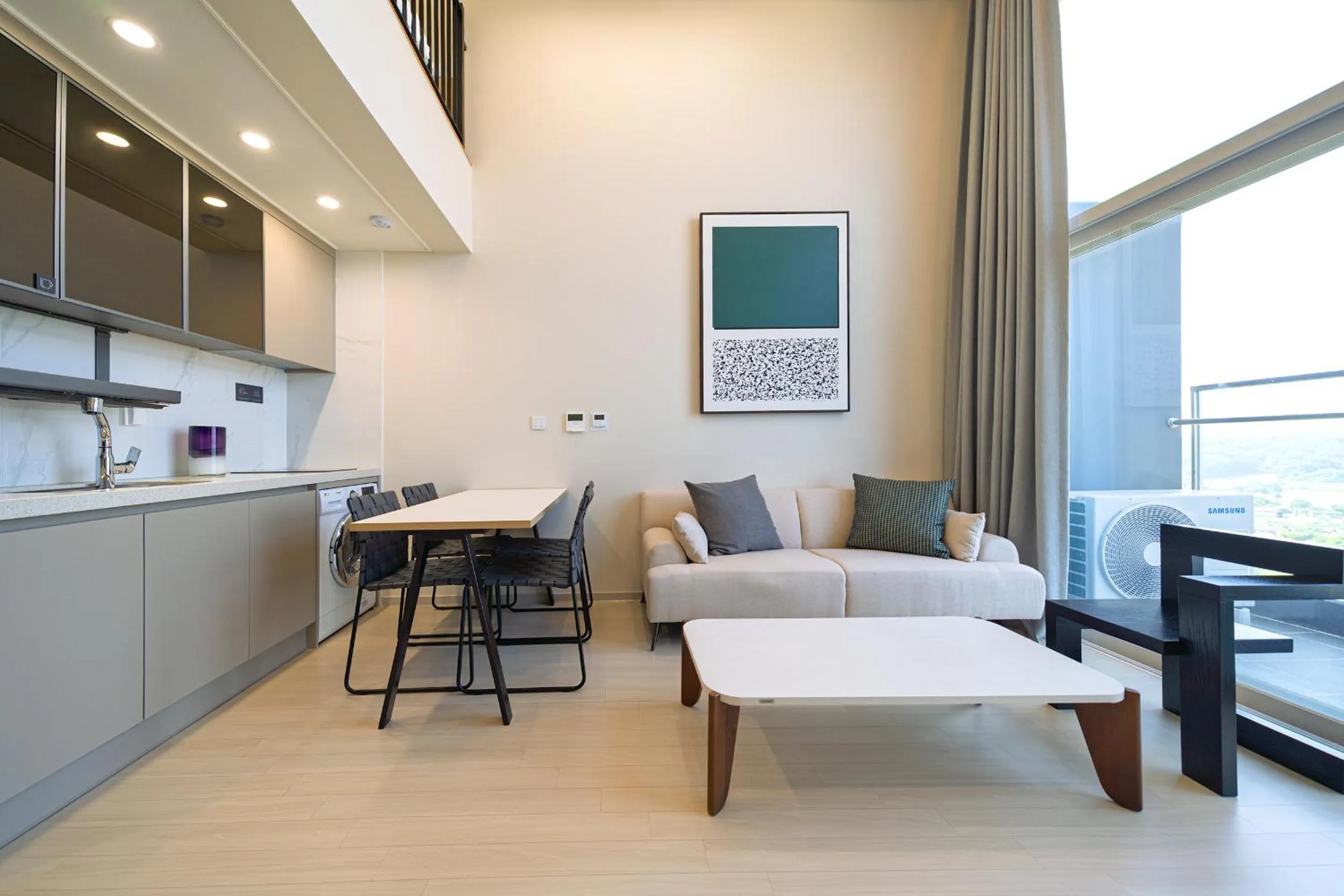 Living room in DIAMER Hotel Sokcho by AankStay