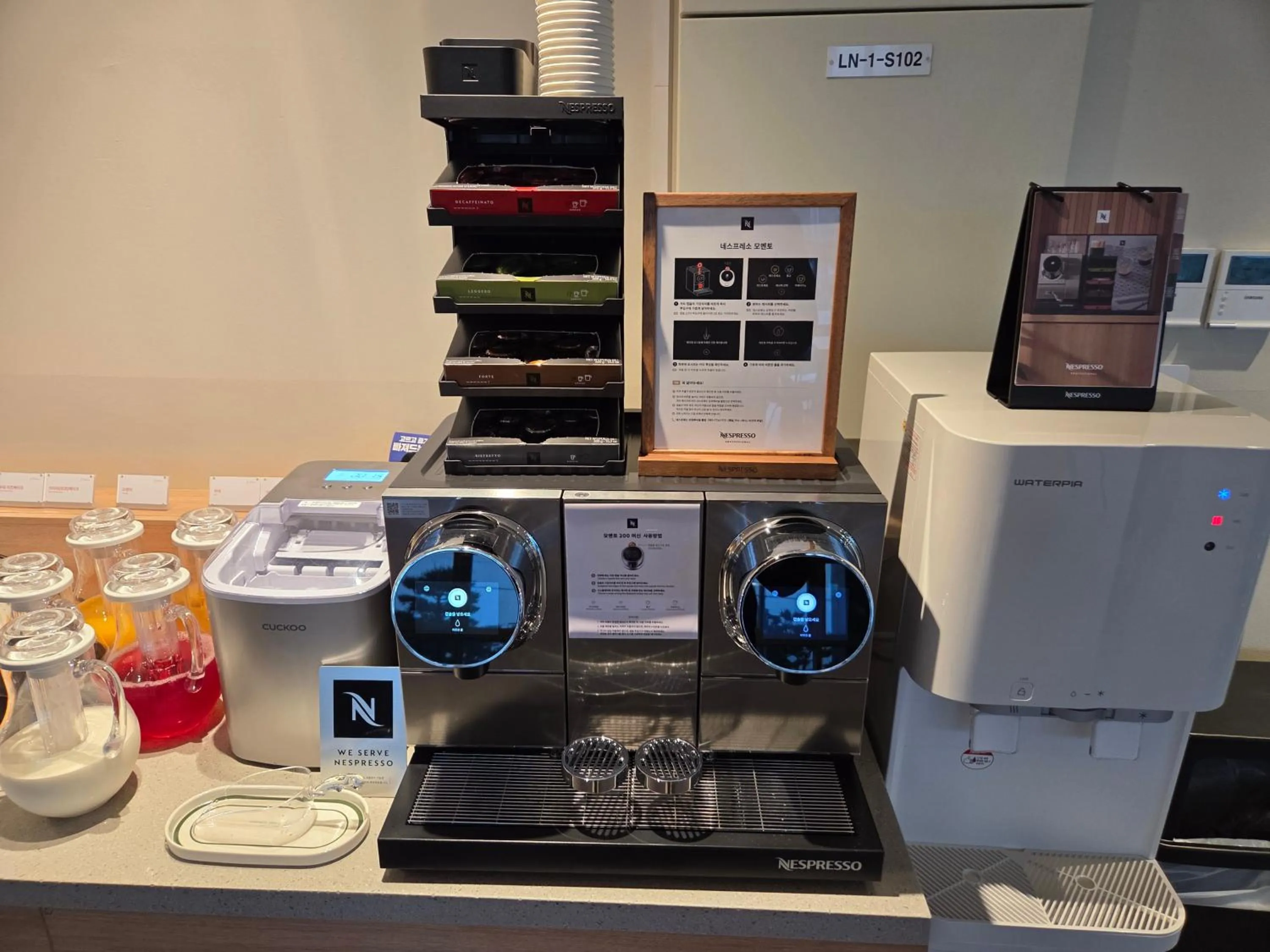 Coffee/tea facilities in DIAMER Hotel Sokcho by AankStay