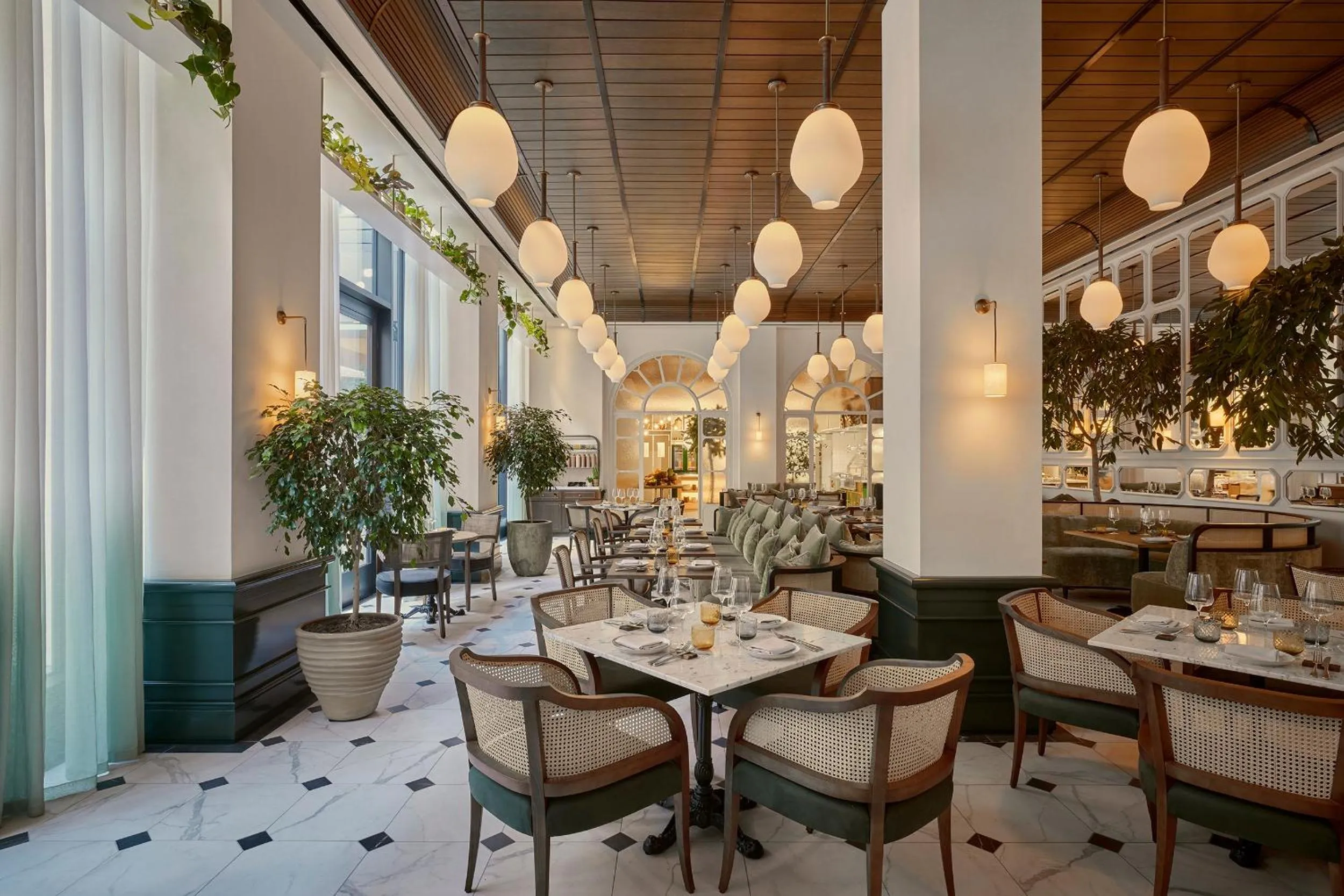 Restaurant/places to eat in Six Senses London