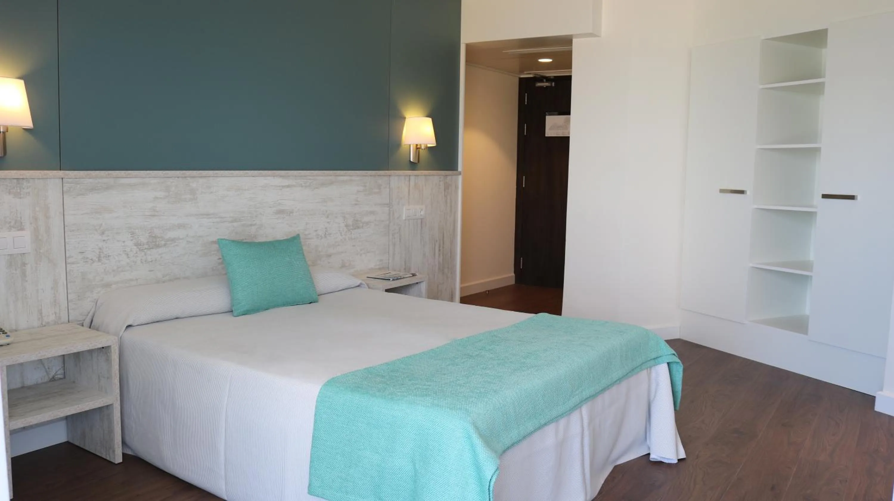 Bed in Golden Donaire Beach