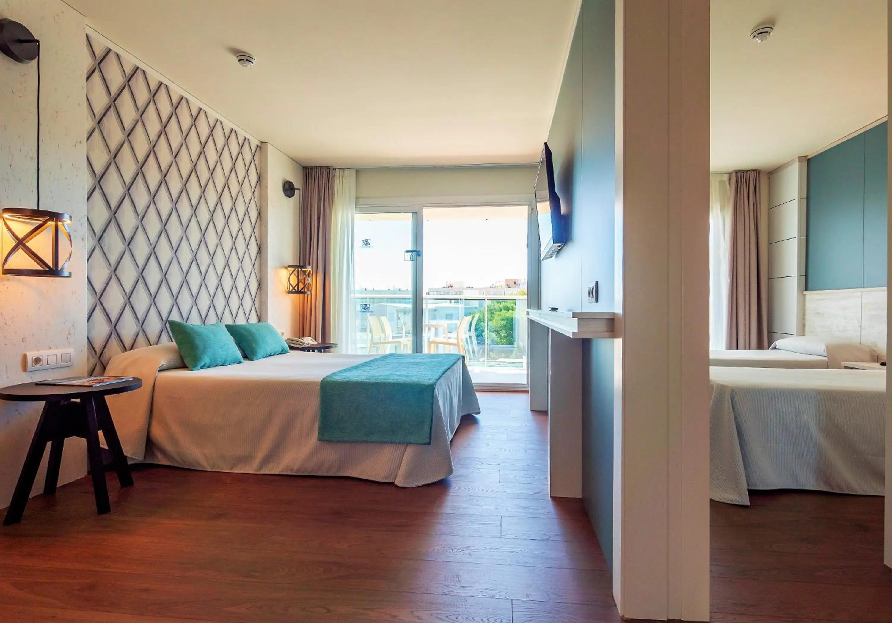 Decorative detail, Bed in Golden Donaire Beach