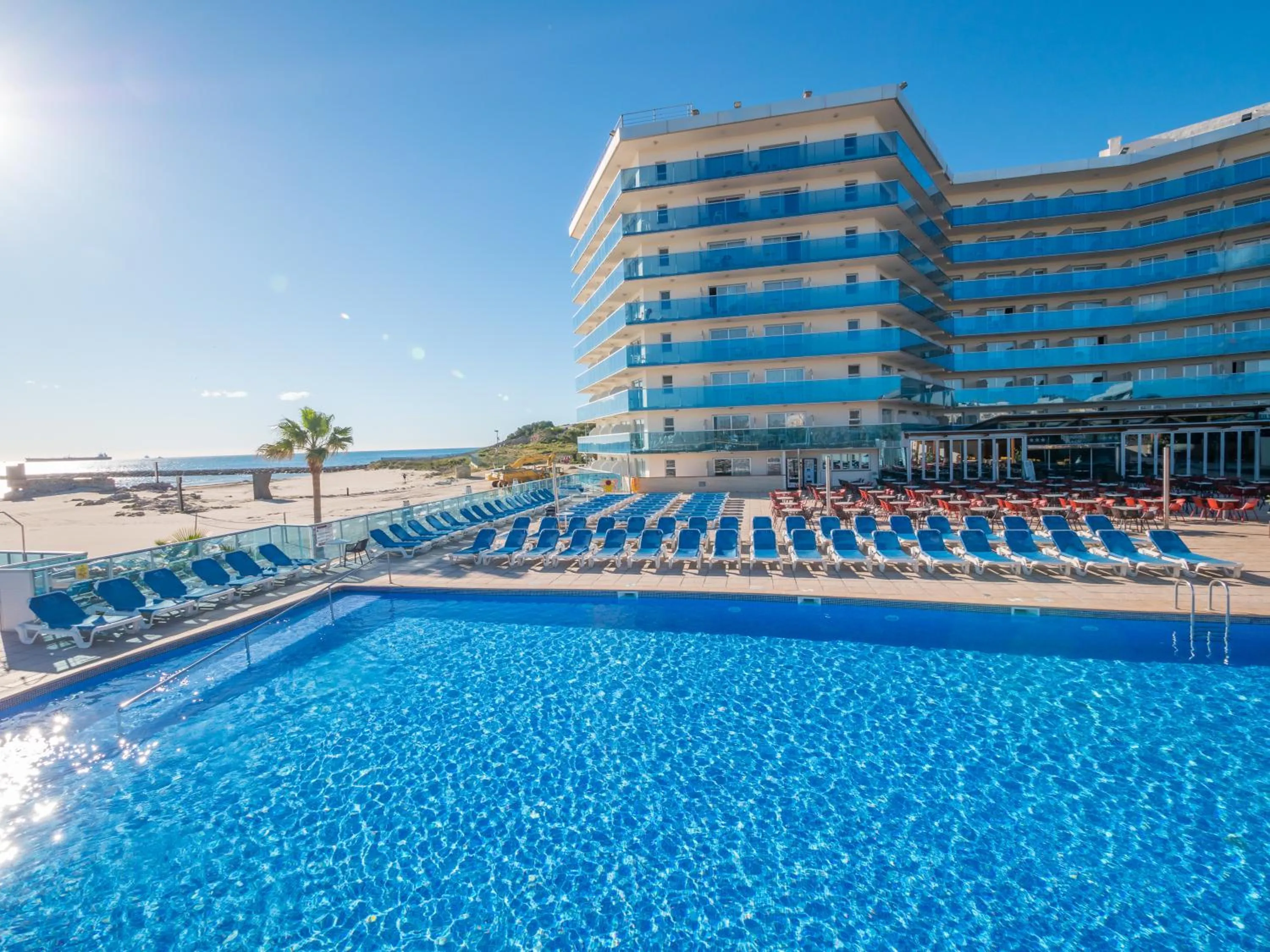 Beach in Golden Donaire Beach