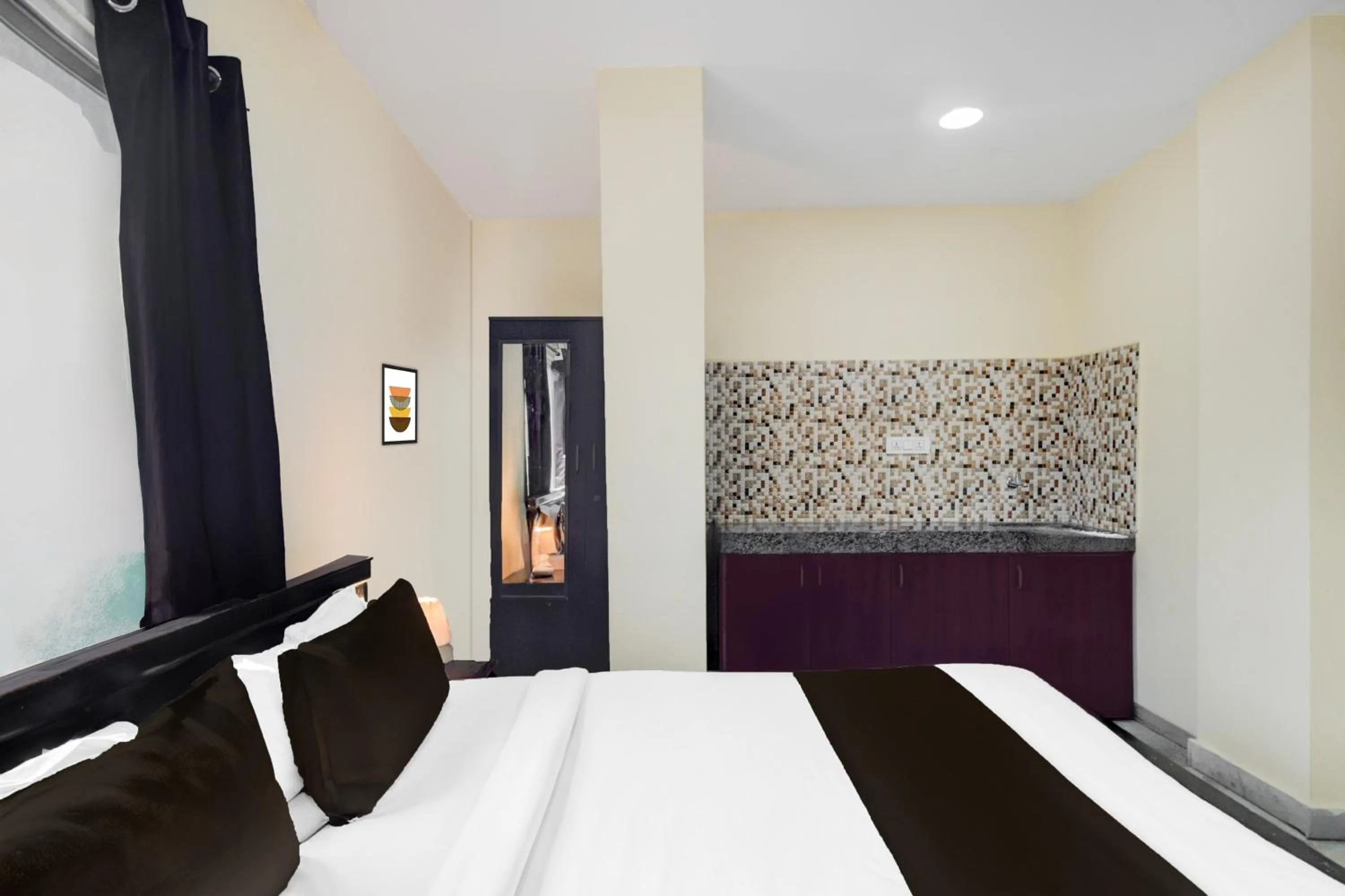 Bedroom, Bed in Super Collection O Kothapet Near Omini Hospital