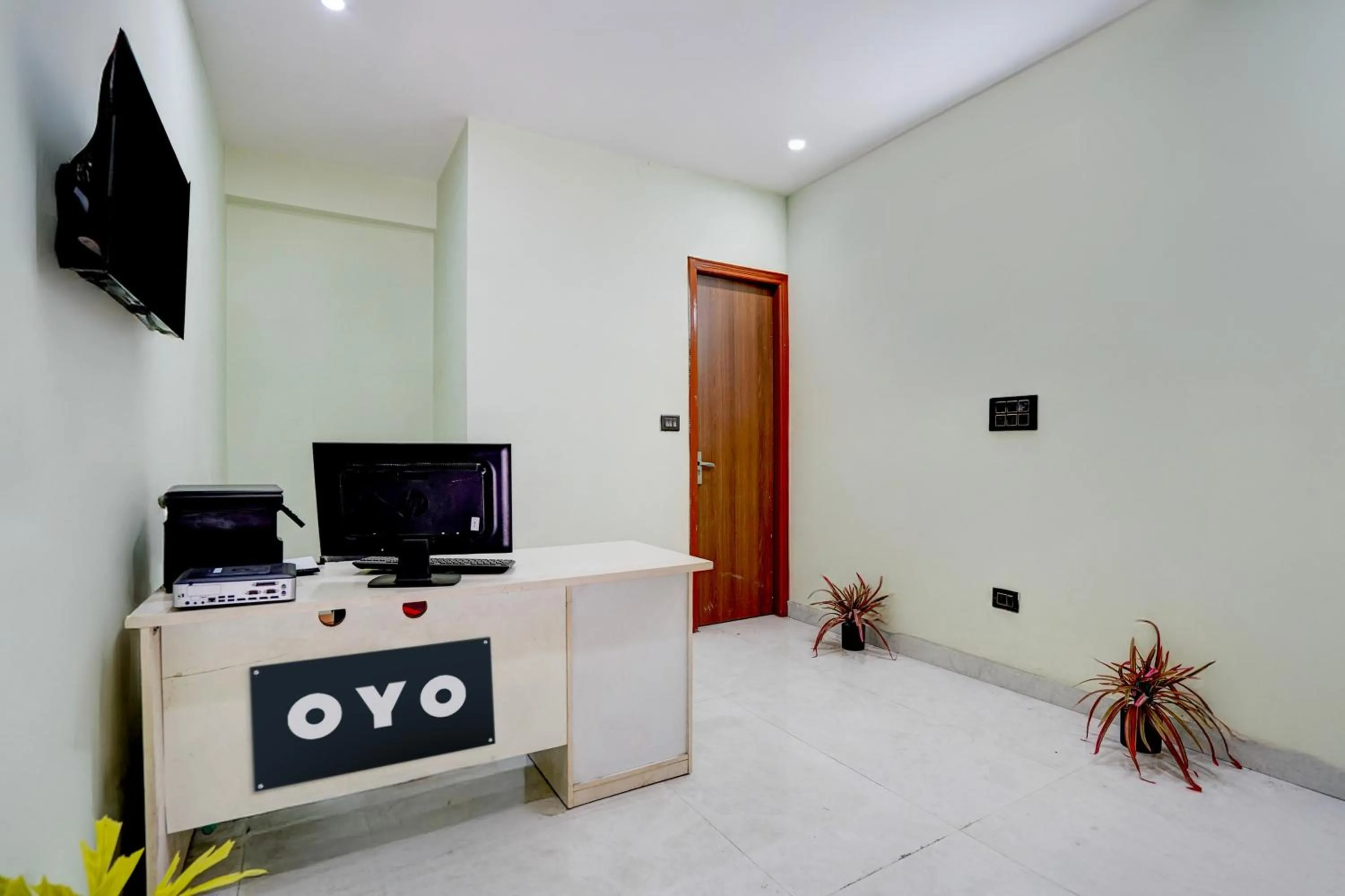 Lobby or reception in Super Hotel O Highway Residency