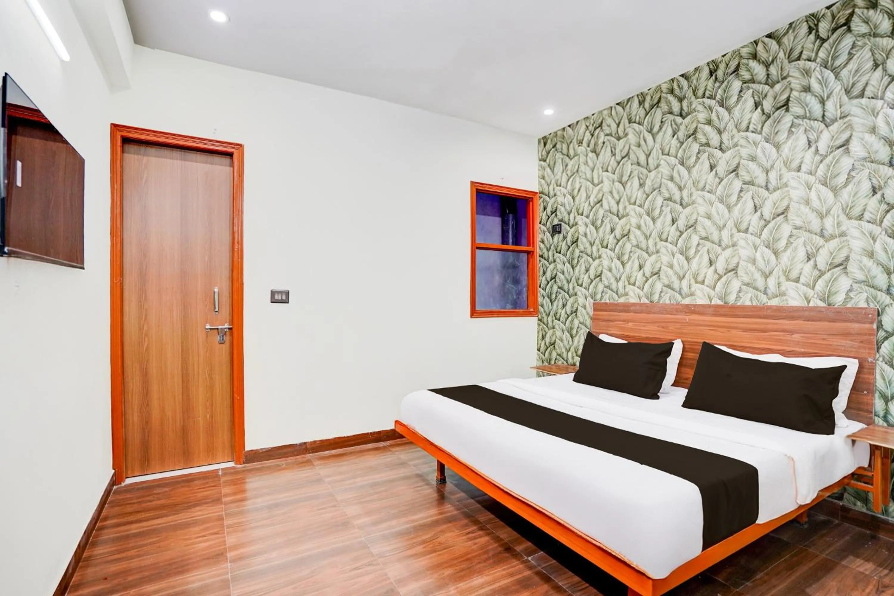 Bedroom in Super Hotel O Highway Residency