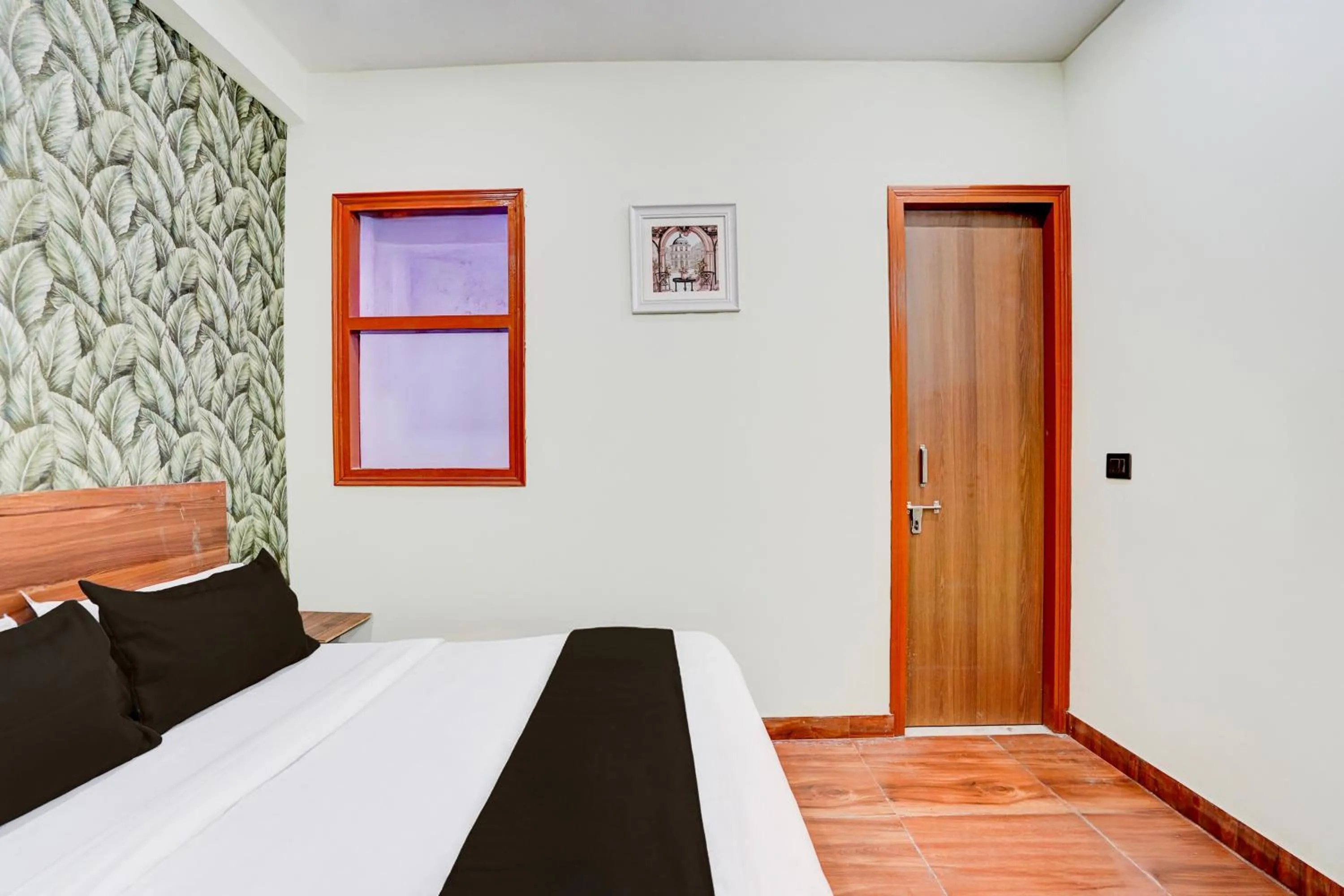 Bedroom in Super Hotel O Highway Residency