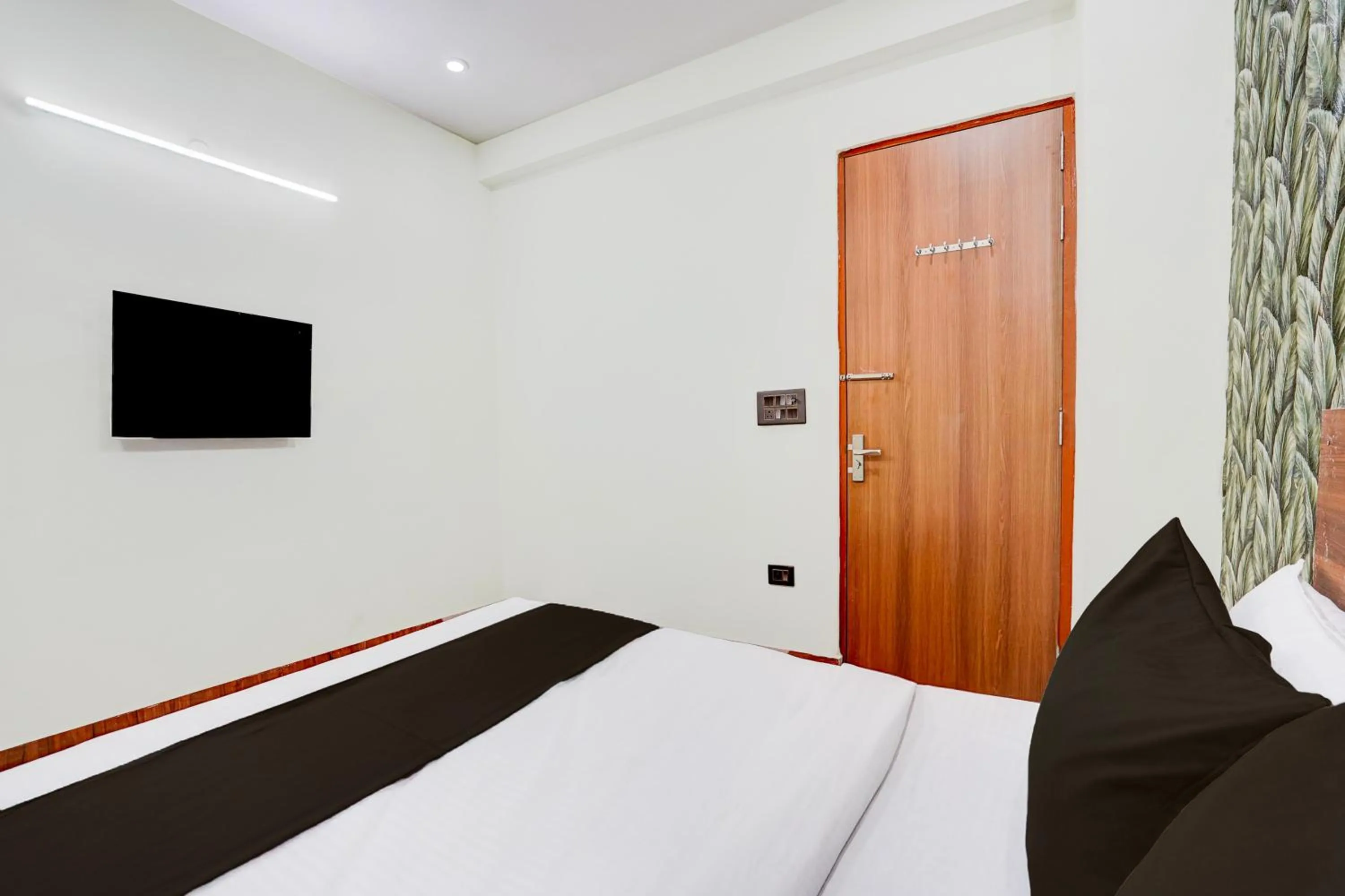 Bedroom in Super Hotel O Highway Residency
