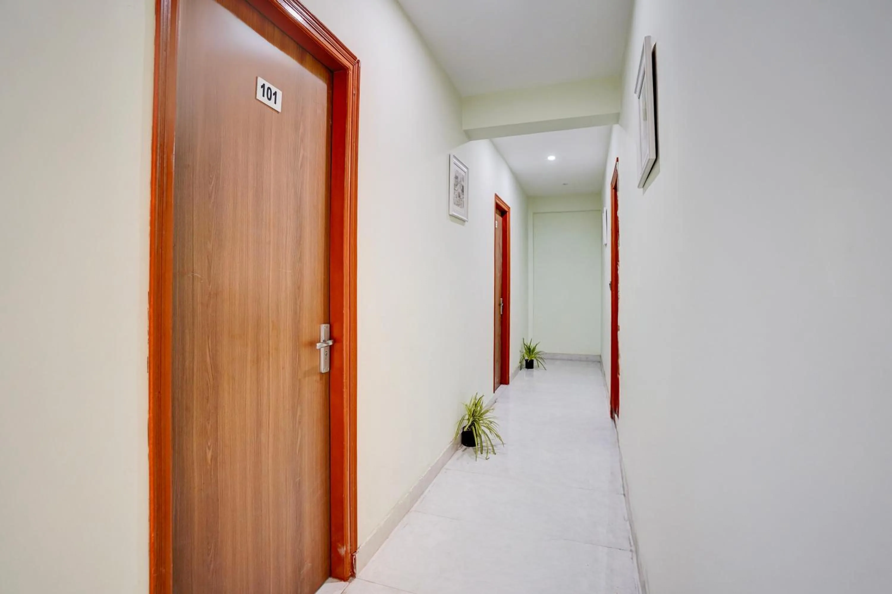 Lobby or reception in Super Hotel O Highway Residency