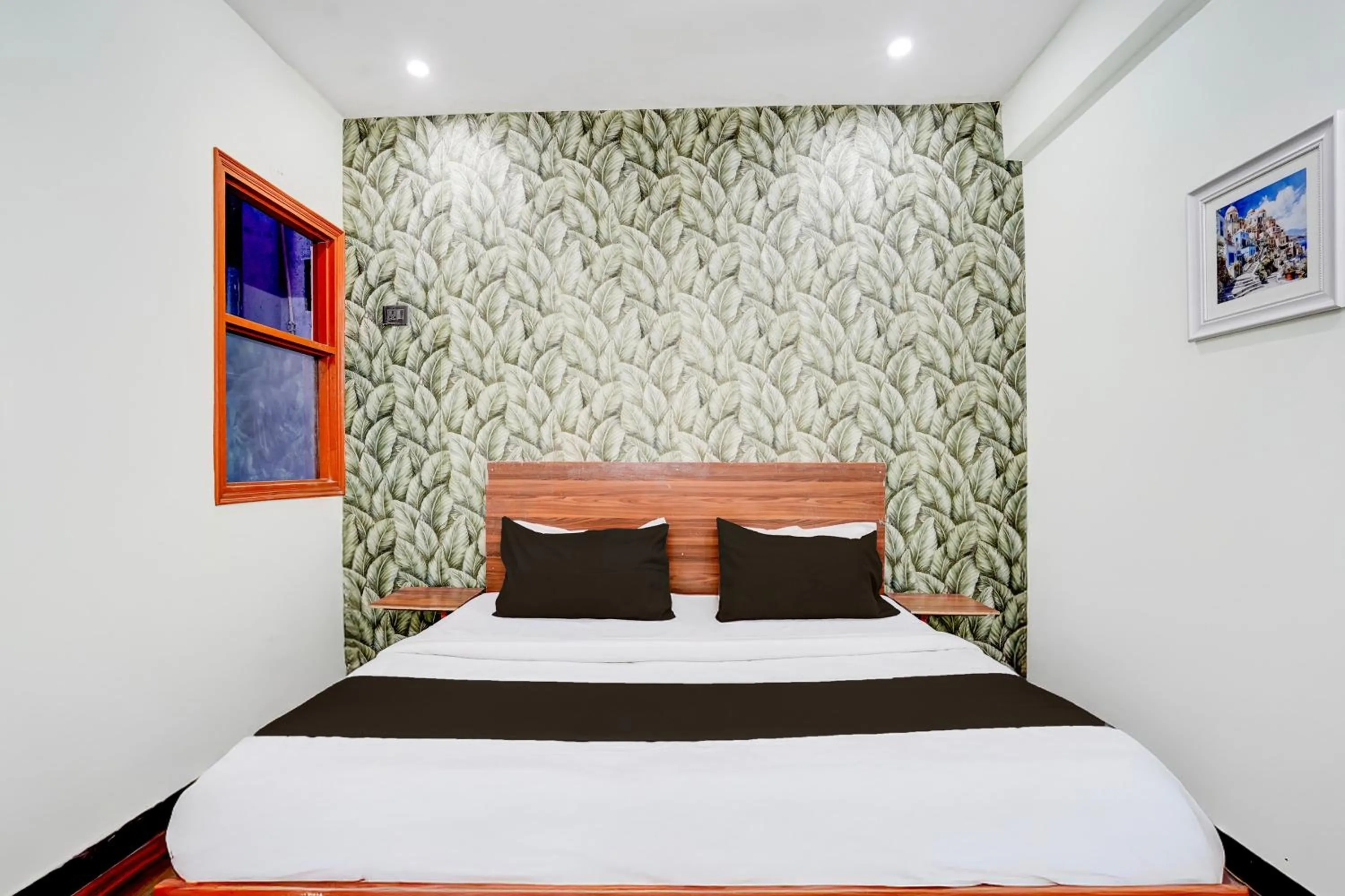 Bedroom in Super Hotel O Highway Residency