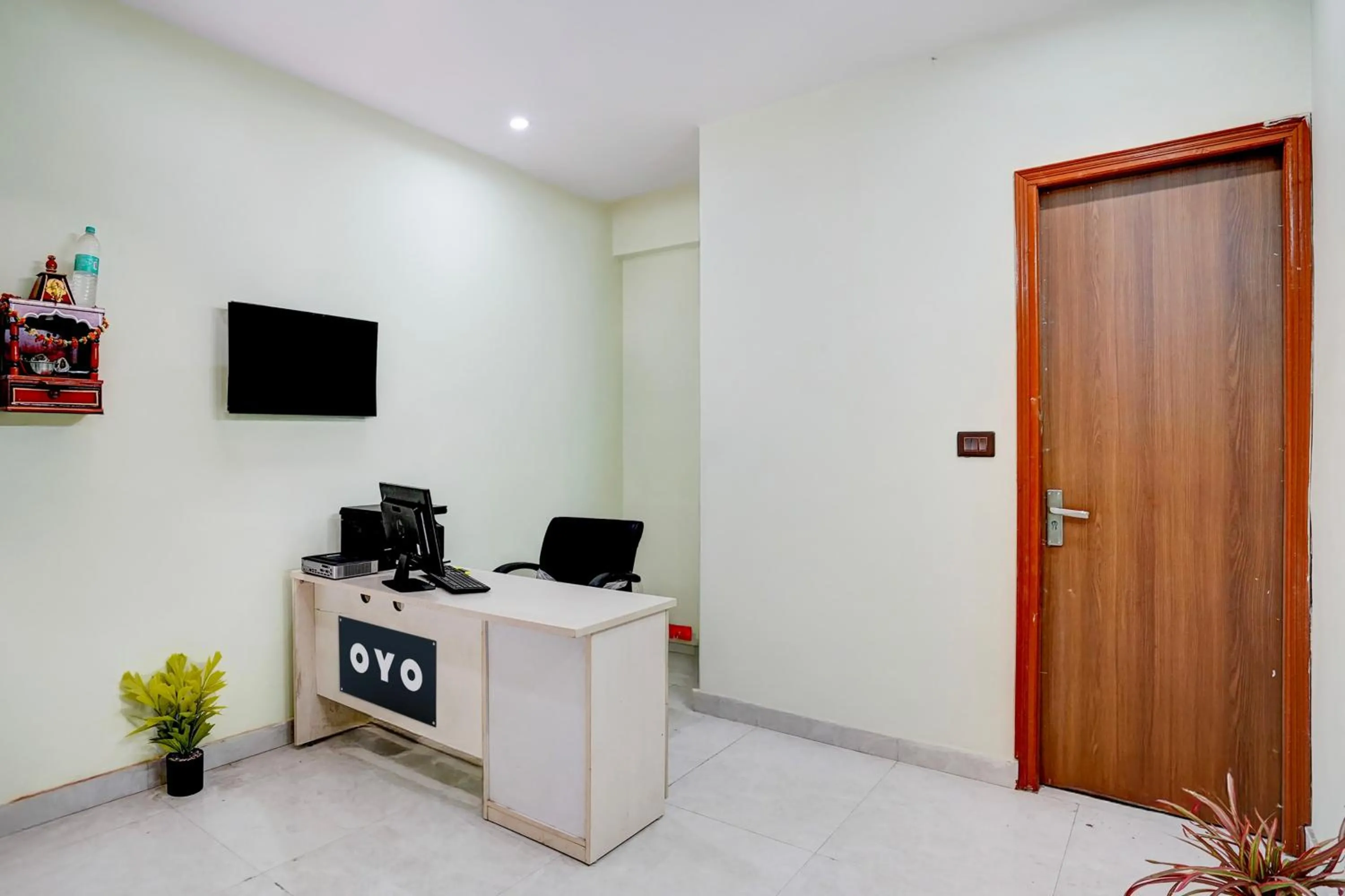 Lobby or reception in Super Hotel O Highway Residency