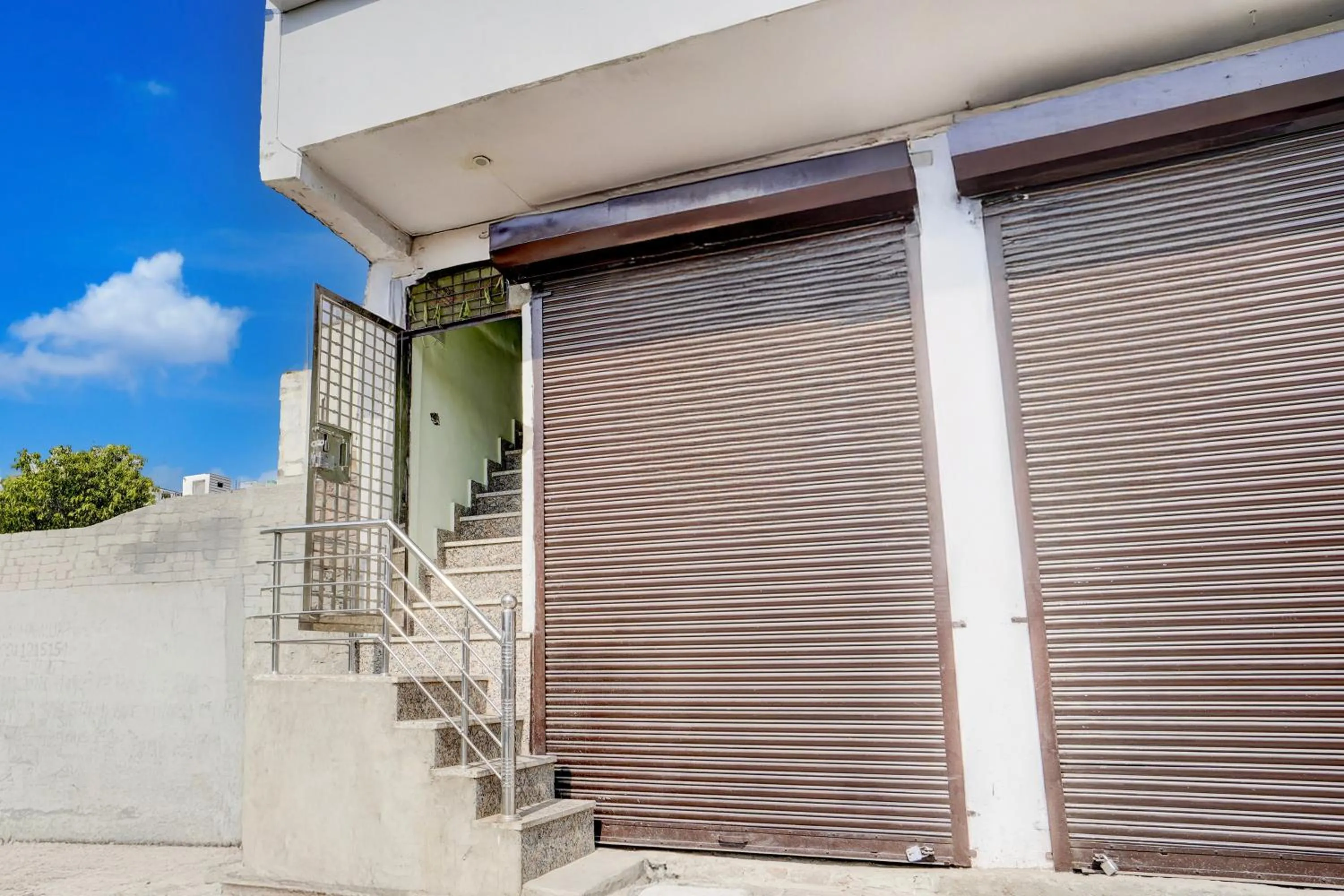 Facade/entrance in Super Hotel O Highway Residency