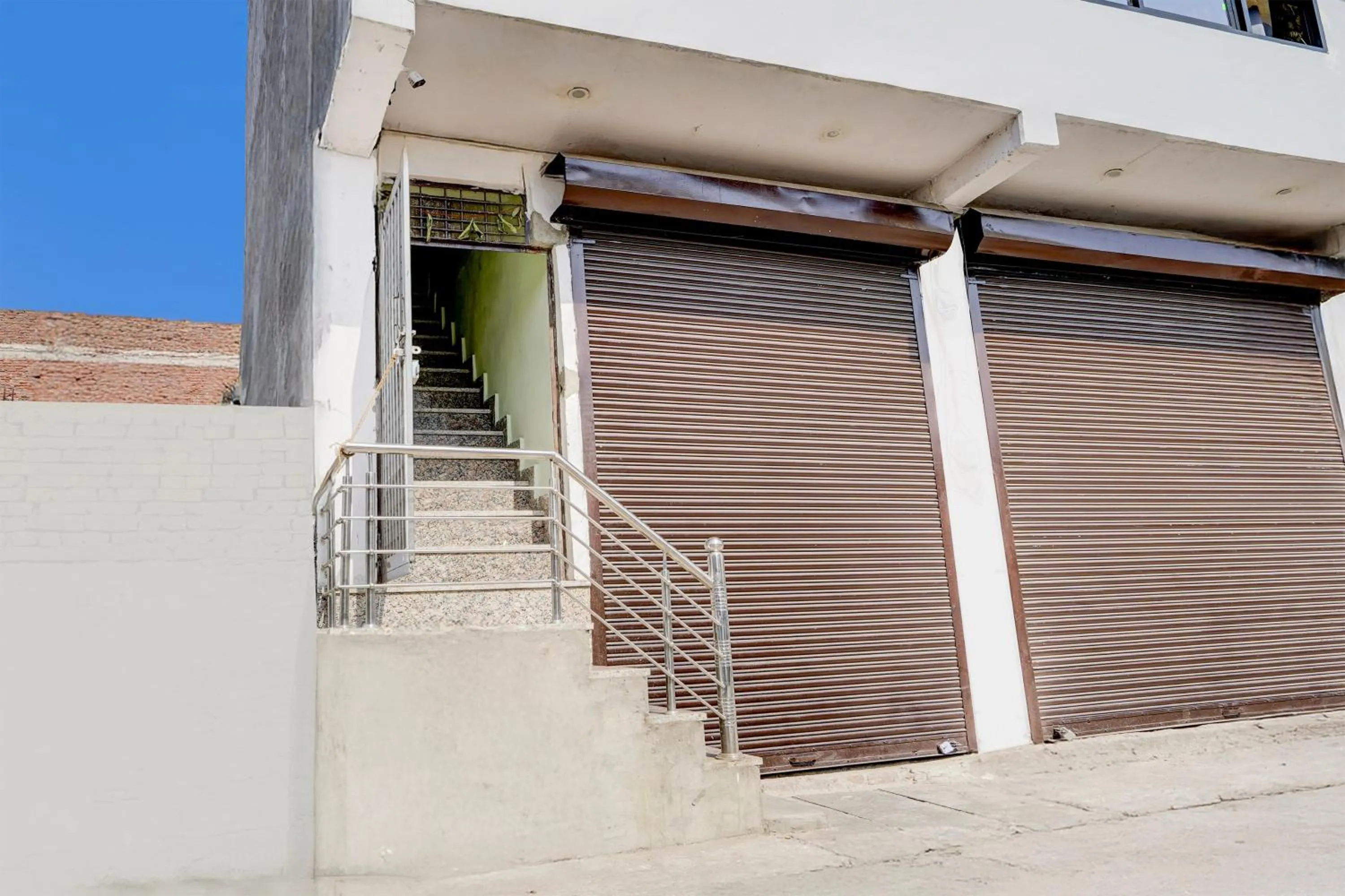 Facade/entrance in Super Hotel O Highway Residency