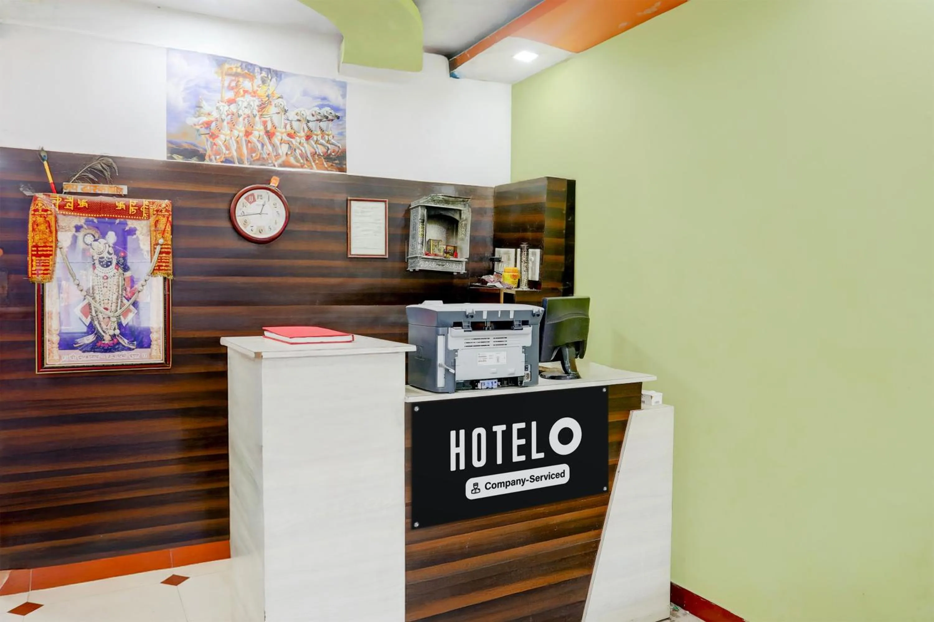 Lobby or reception in Hotel O Dwarka Formerly Hotel Shree