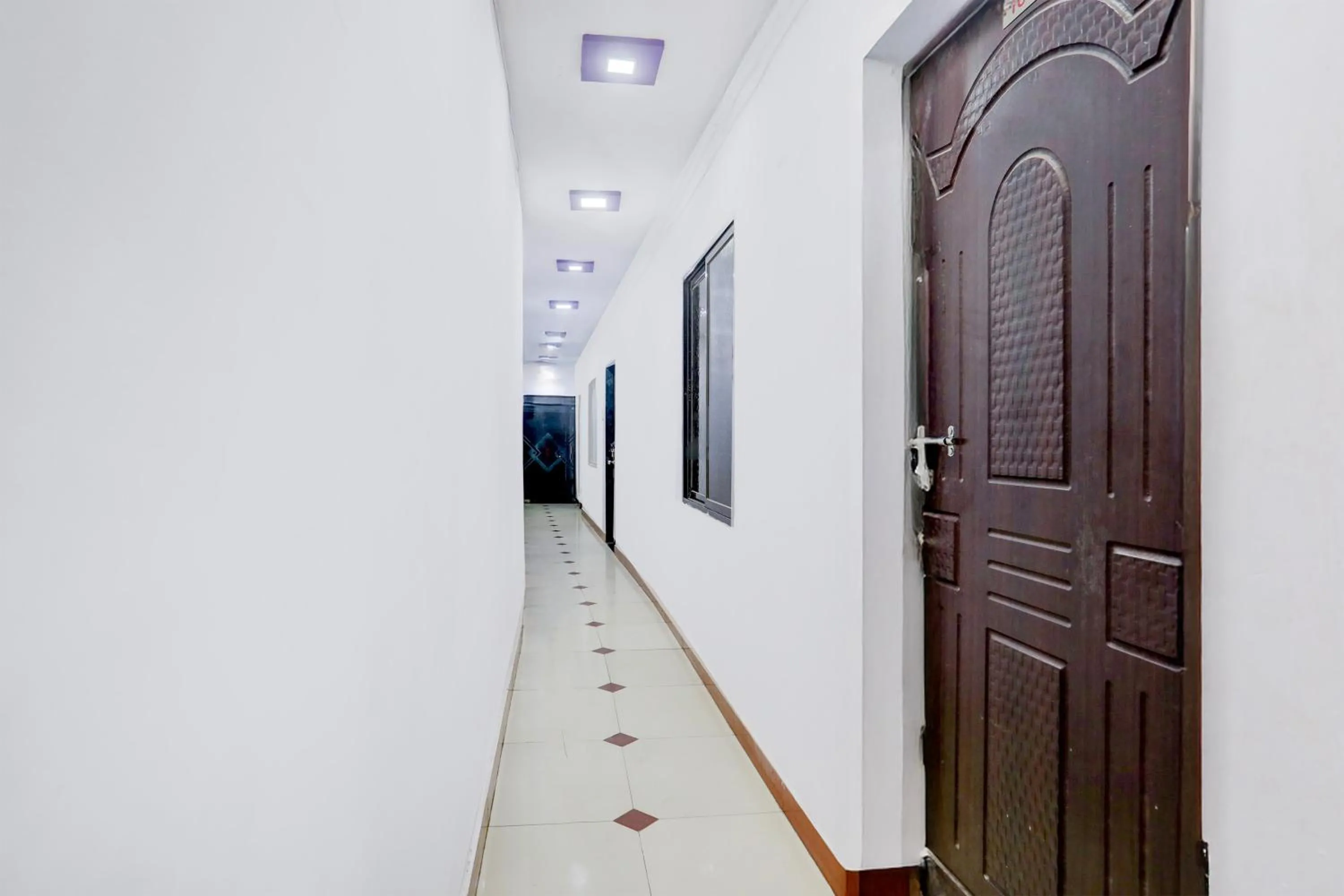 Lobby or reception in Hotel O Dwarka Formerly Hotel Shree
