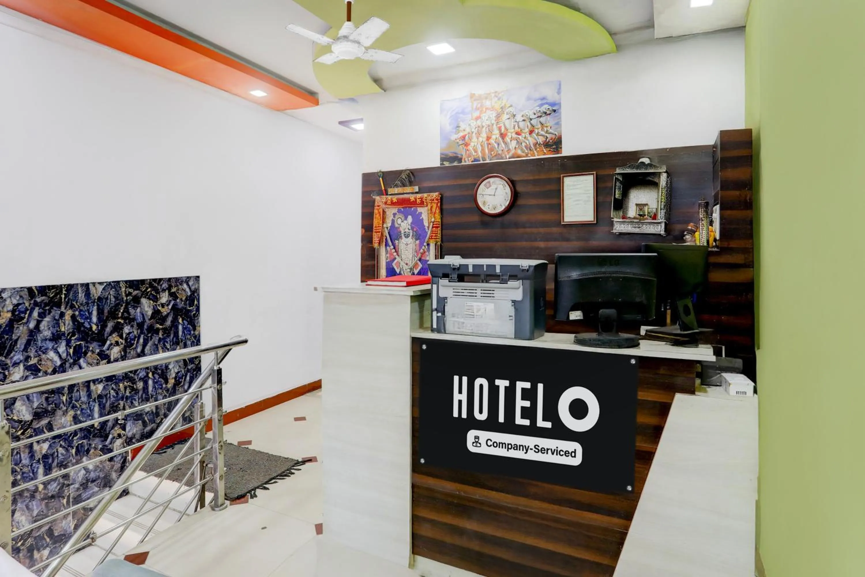 Lobby or reception in Hotel O Dwarka Formerly Hotel Shree
