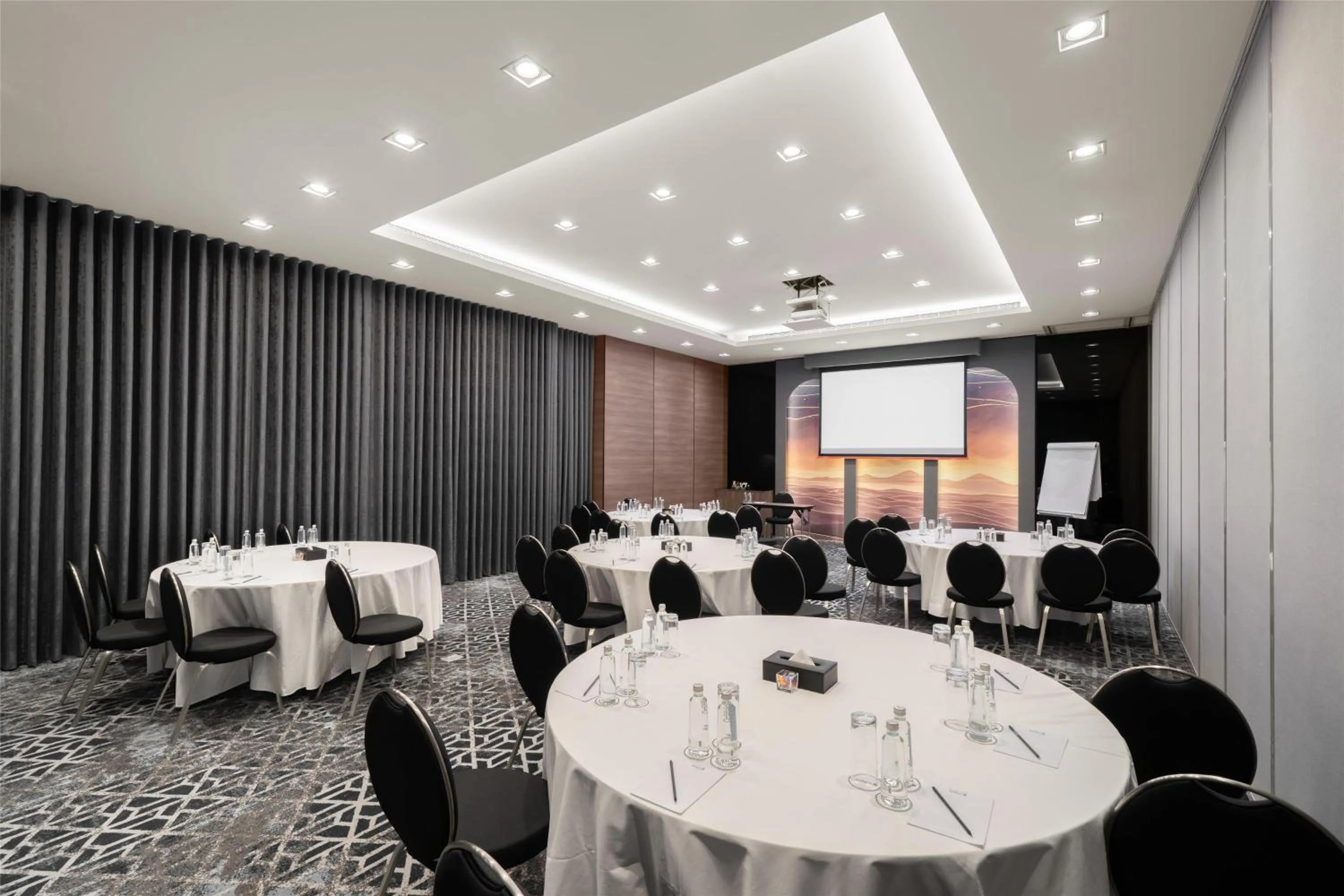 Banquet/Function facilities in Radisson Blu Hotel, Riyadh Al Sahafa