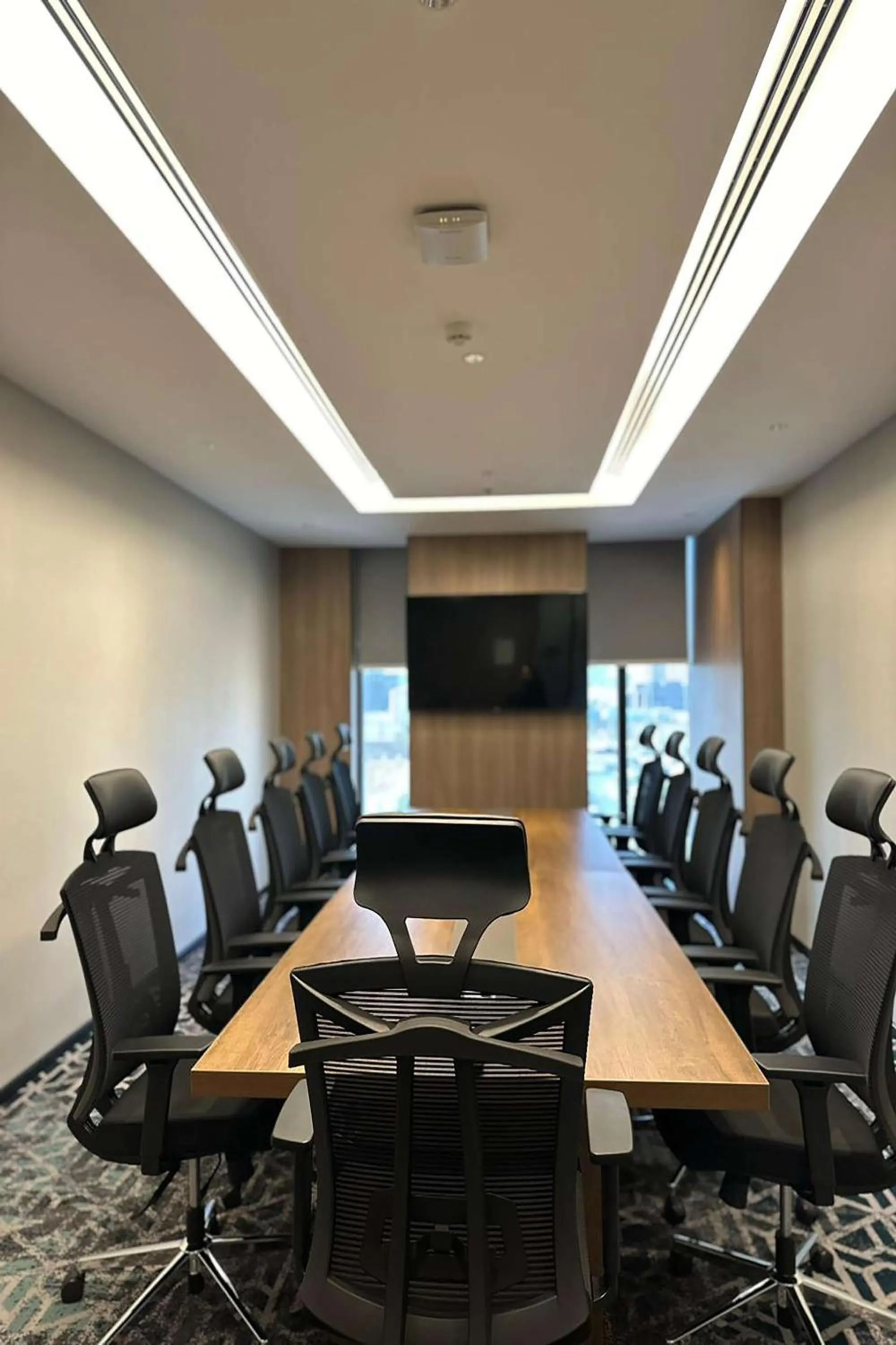 Meeting/conference room in Radisson Blu Hotel, Riyadh Al Sahafa