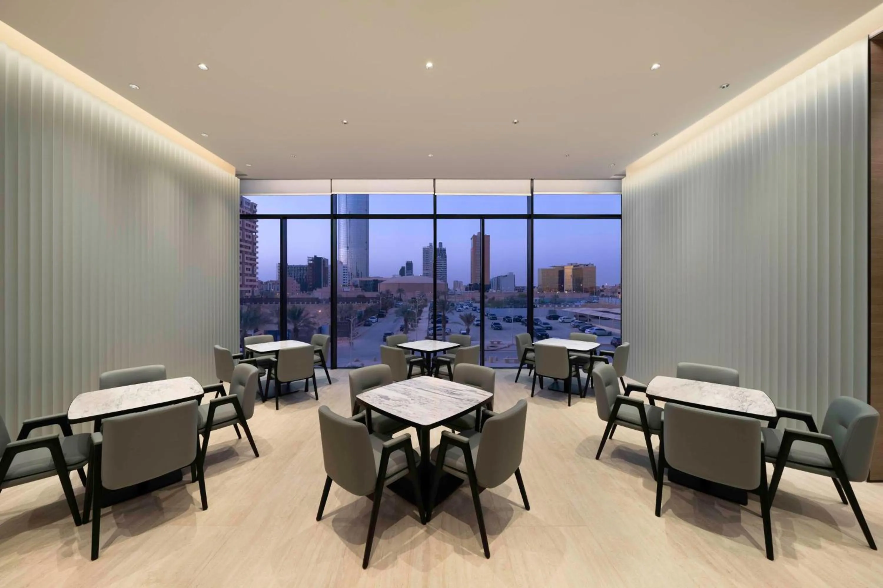 Restaurant/places to eat in Radisson Blu Hotel, Riyadh Al Sahafa