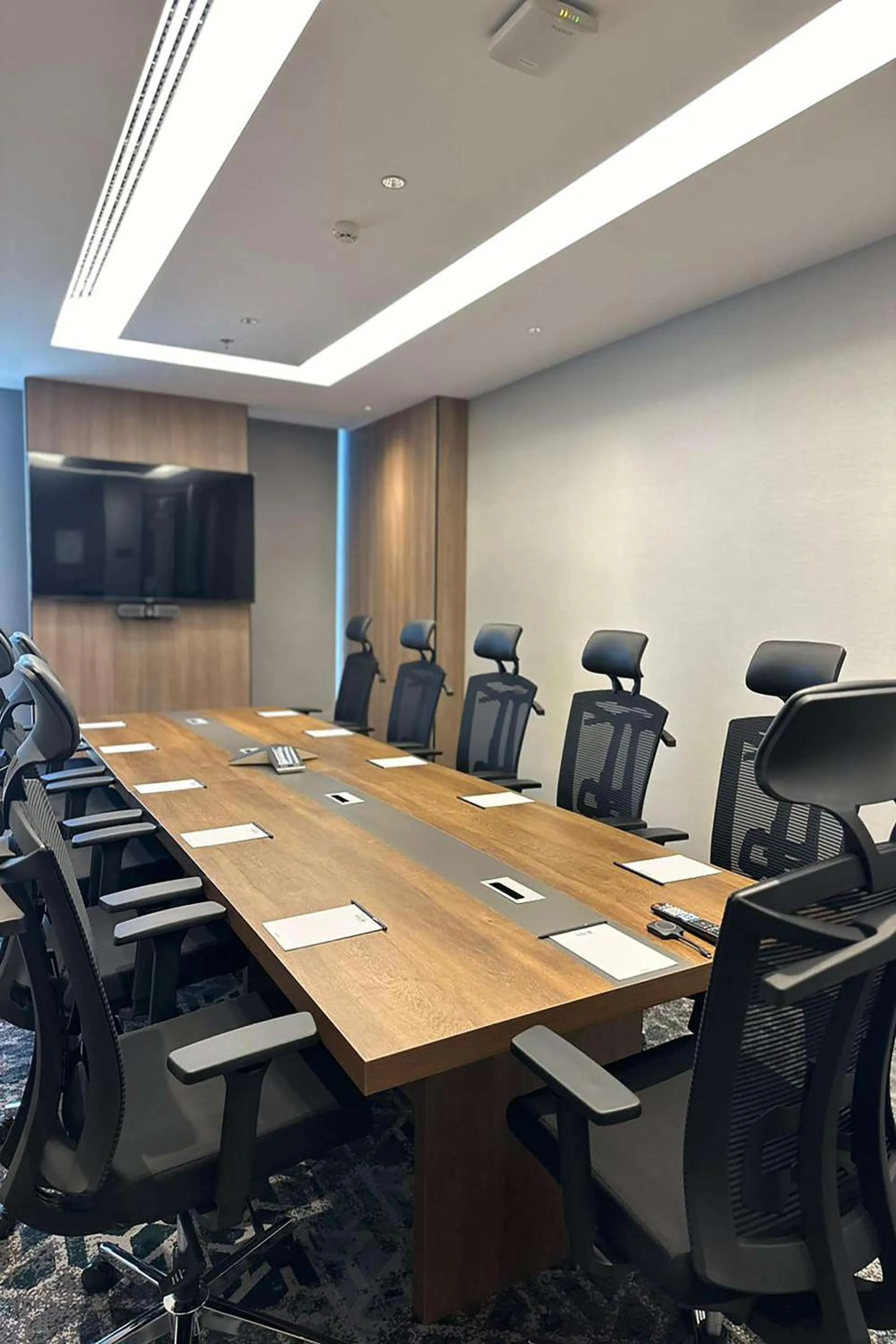 Meeting/conference room in Radisson Blu Hotel, Riyadh Al Sahafa