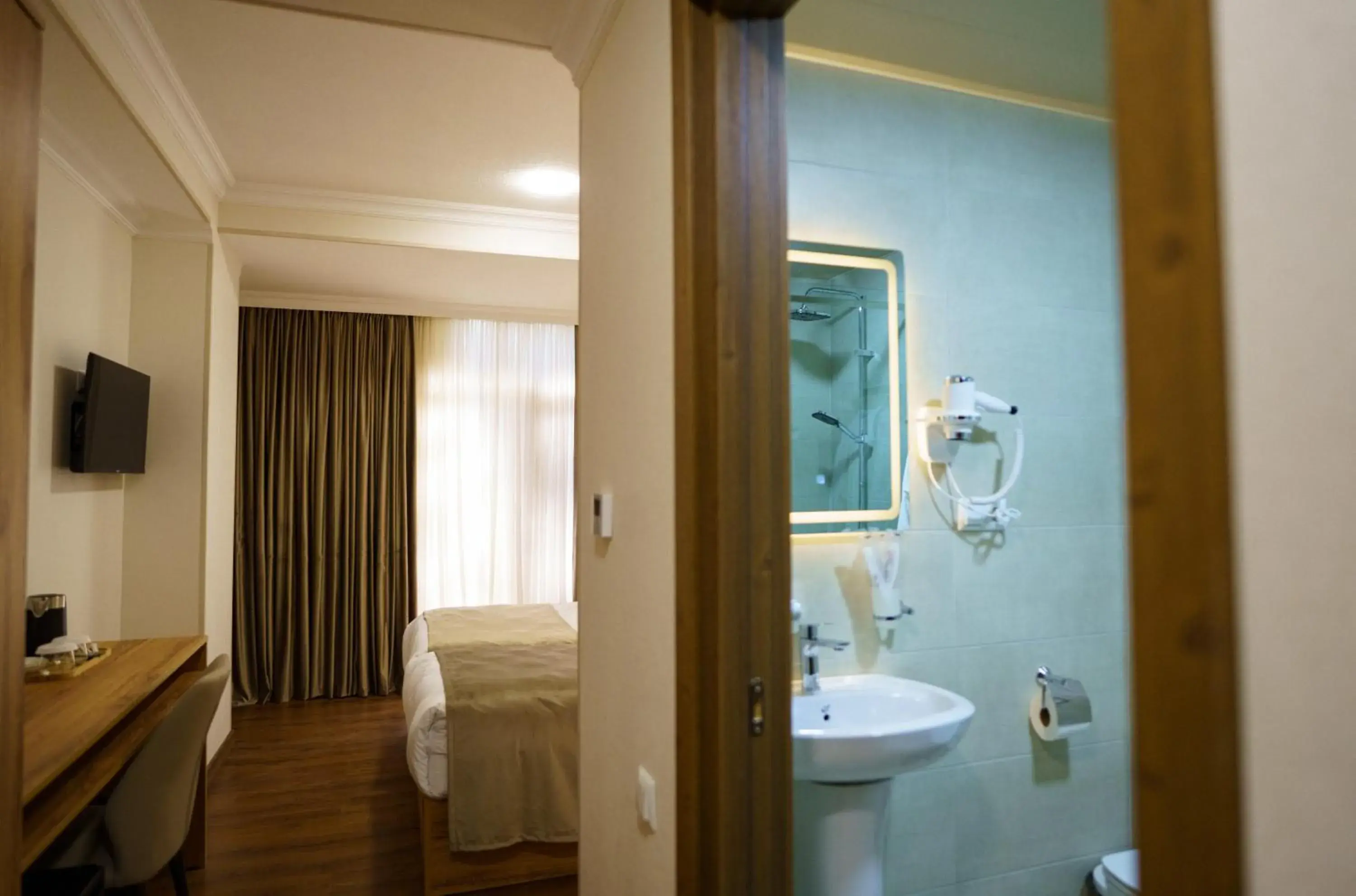 Green Palace Kutaisi Green Palace Kutaisi