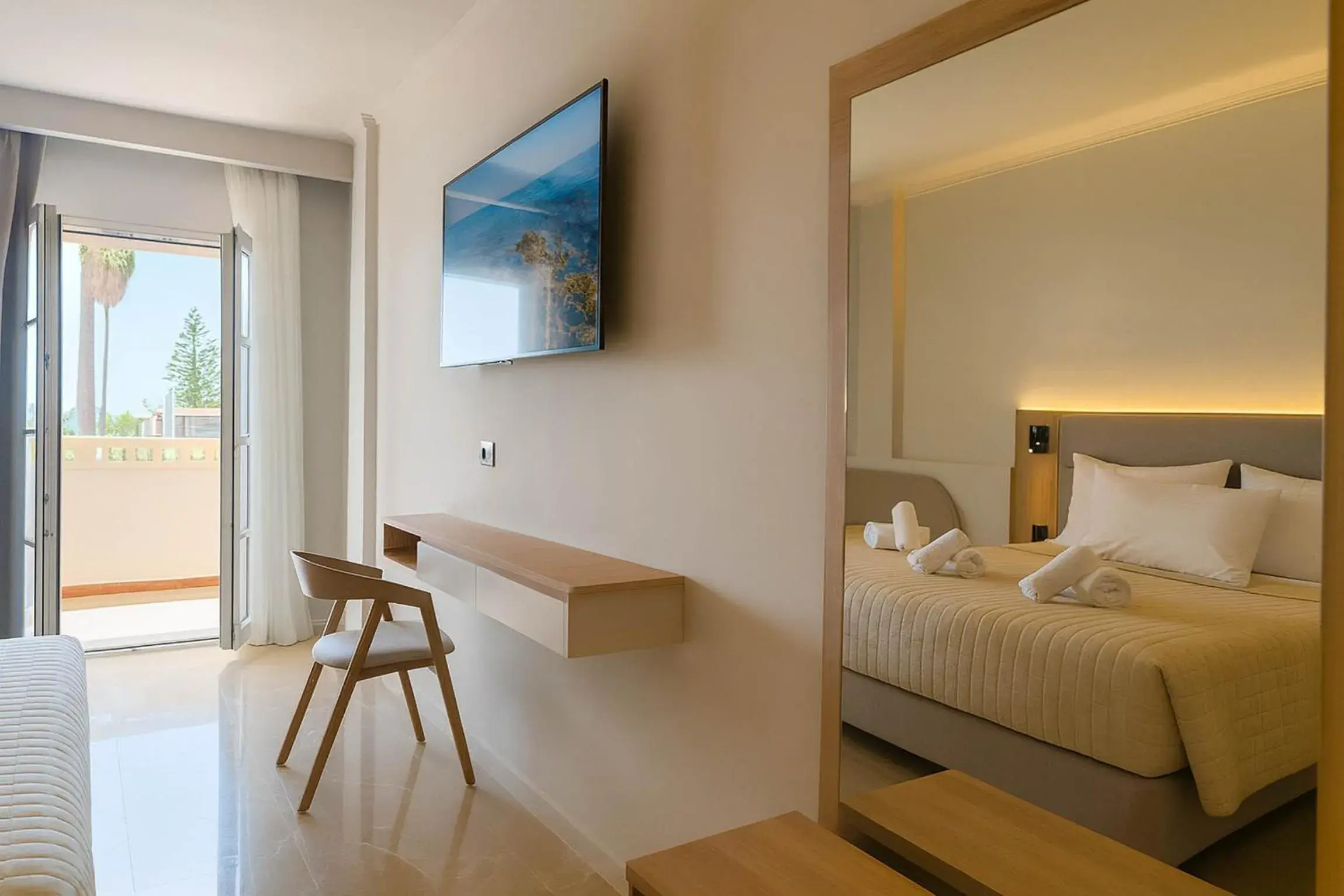 Superior Double Room in NOBILIS CORFU Hotel Superior Double Room in NOBILIS CORFU Hotel
