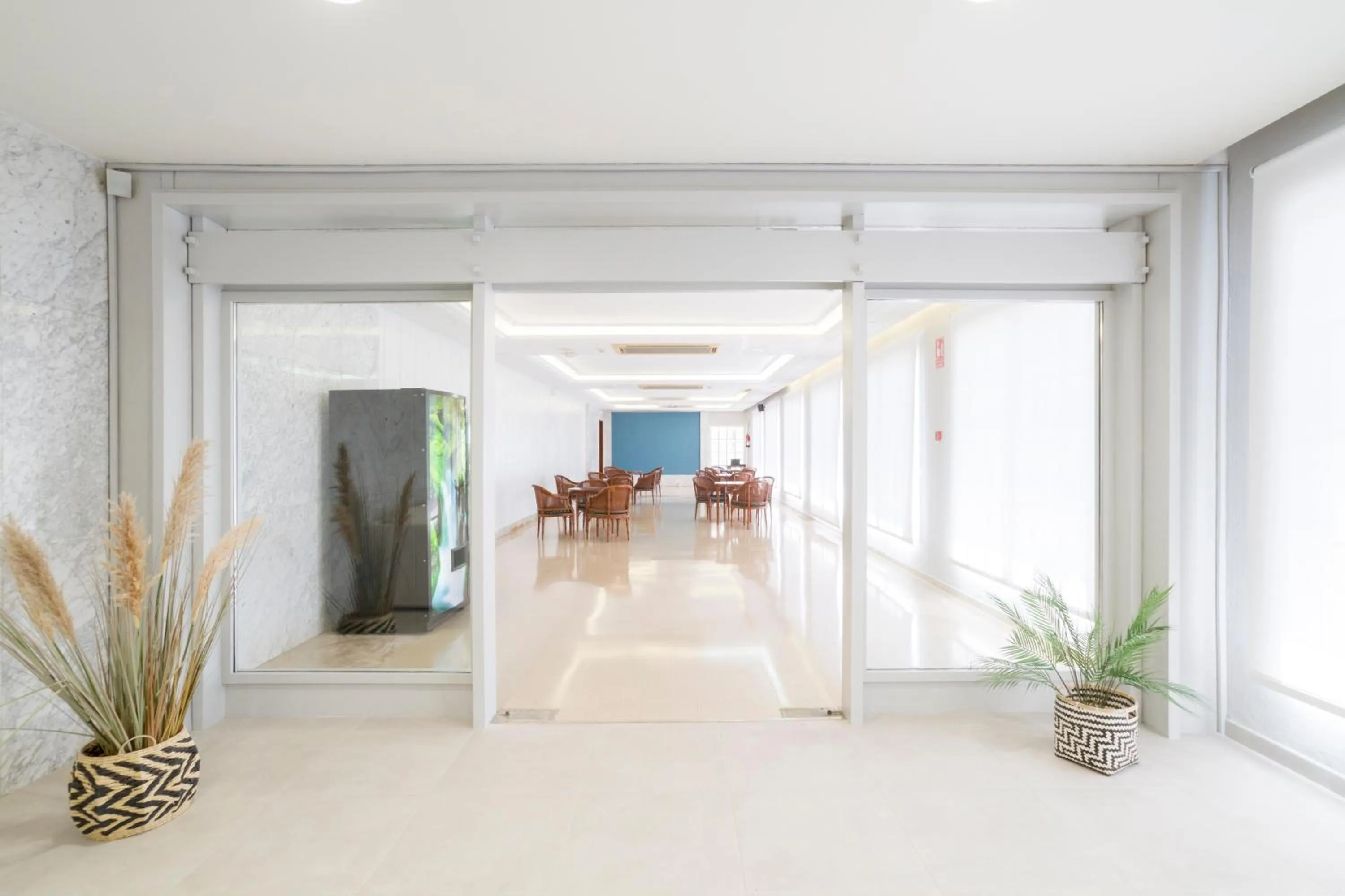 Lounge or bar in Ibersol Sorra d'Or