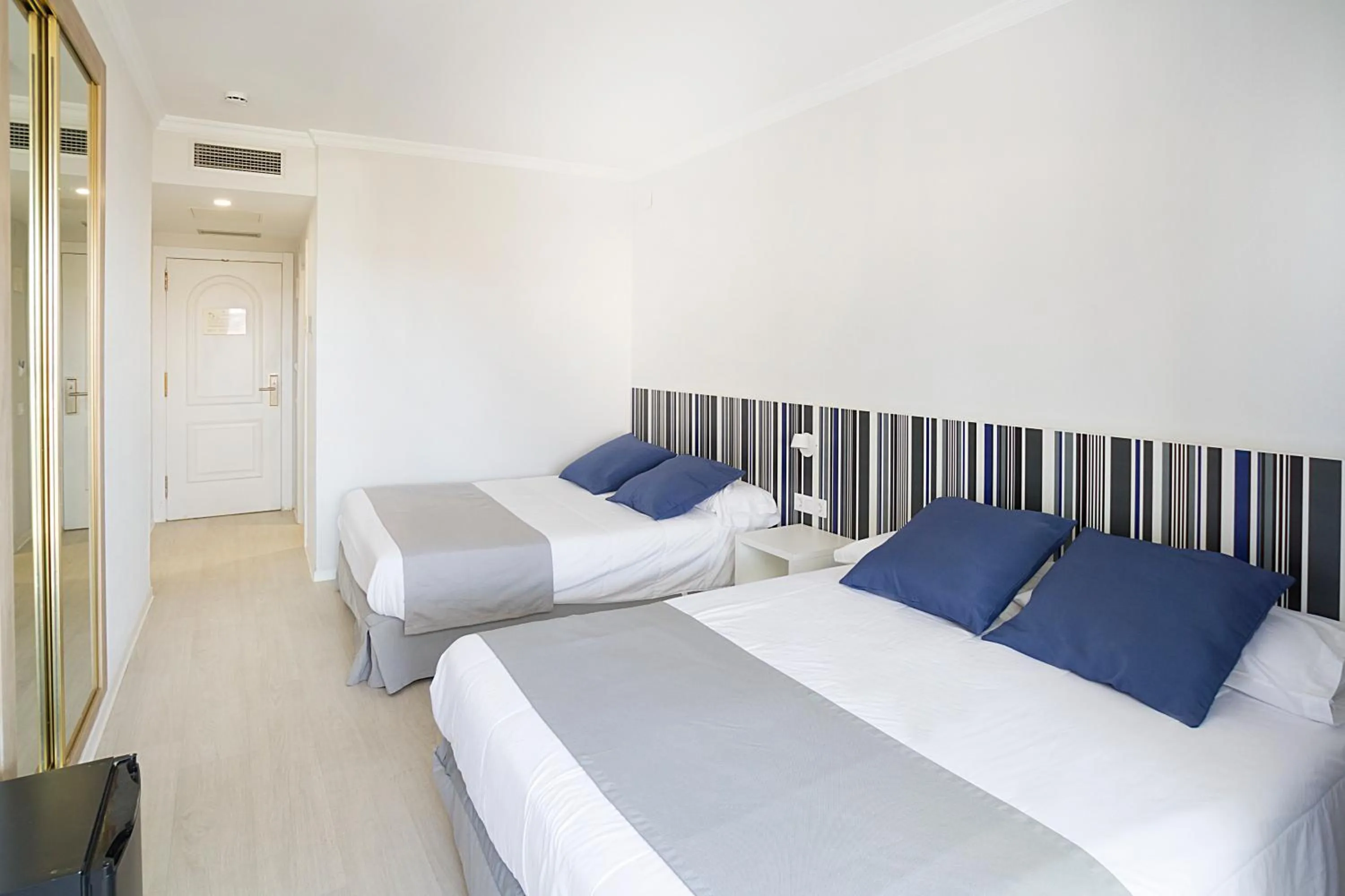 Bedroom, Bed in Ibersol Sorra d'Or