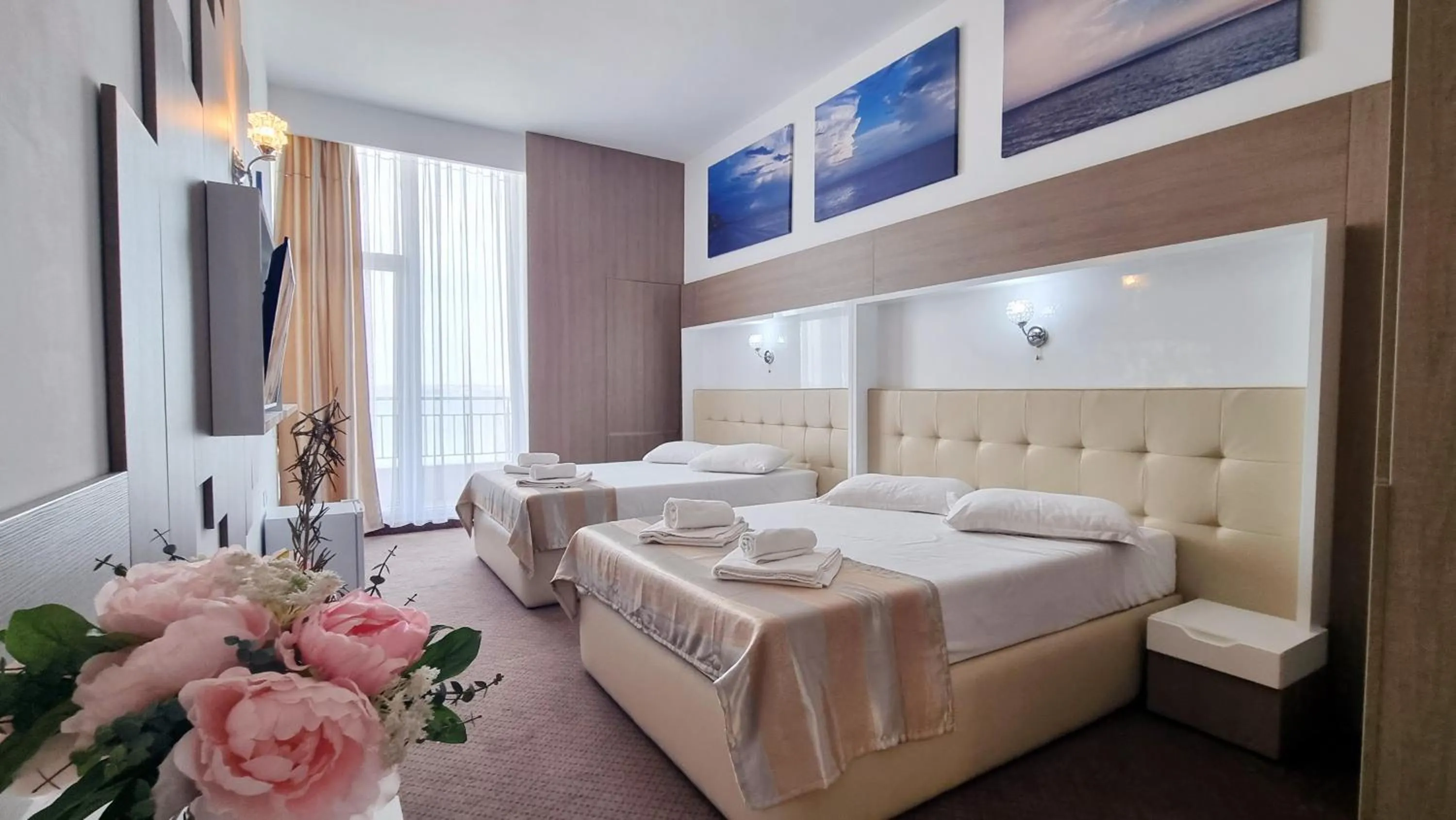 Bedroom, Bed in Hotel Scandinavia