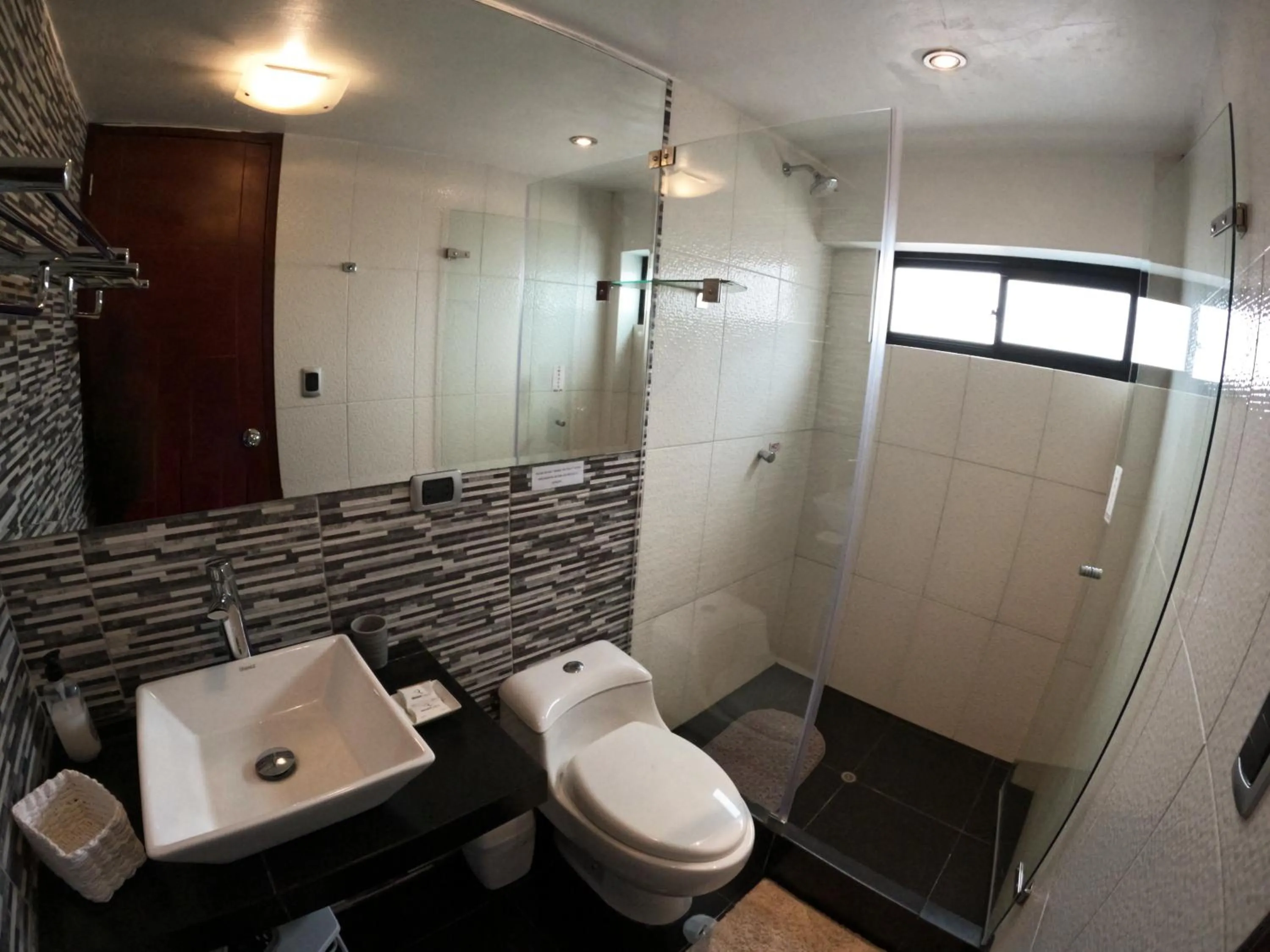 Bathroom in RHOUSE Cusco