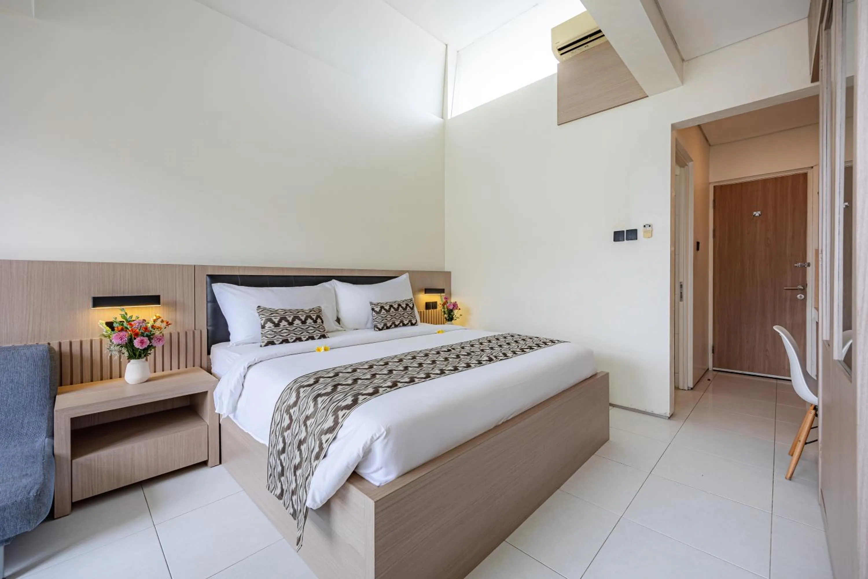 Bedroom, Bed in Bali True Living