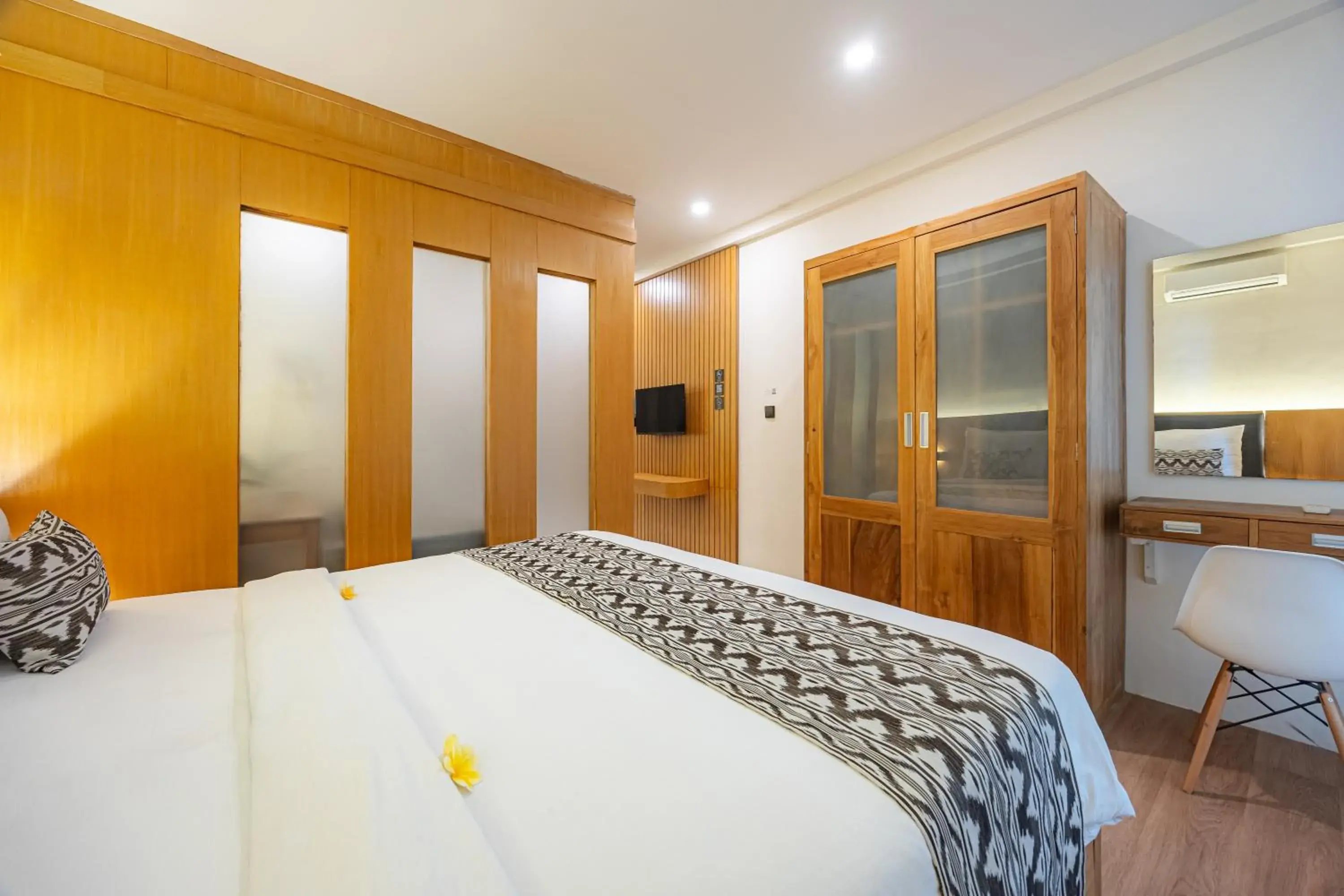 Bedroom, Bed in Bali True Living Bedroom, Bed in Bali True Living