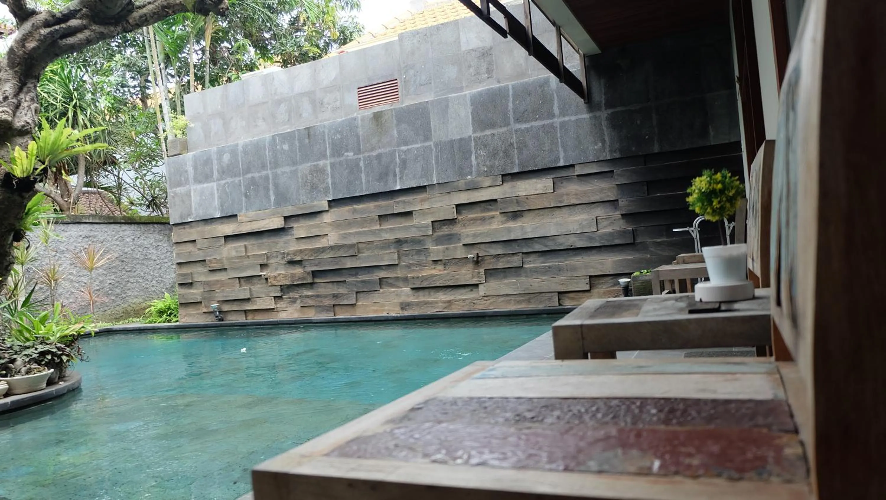 Swimming pool in Semarandana Bedrooms and Pool