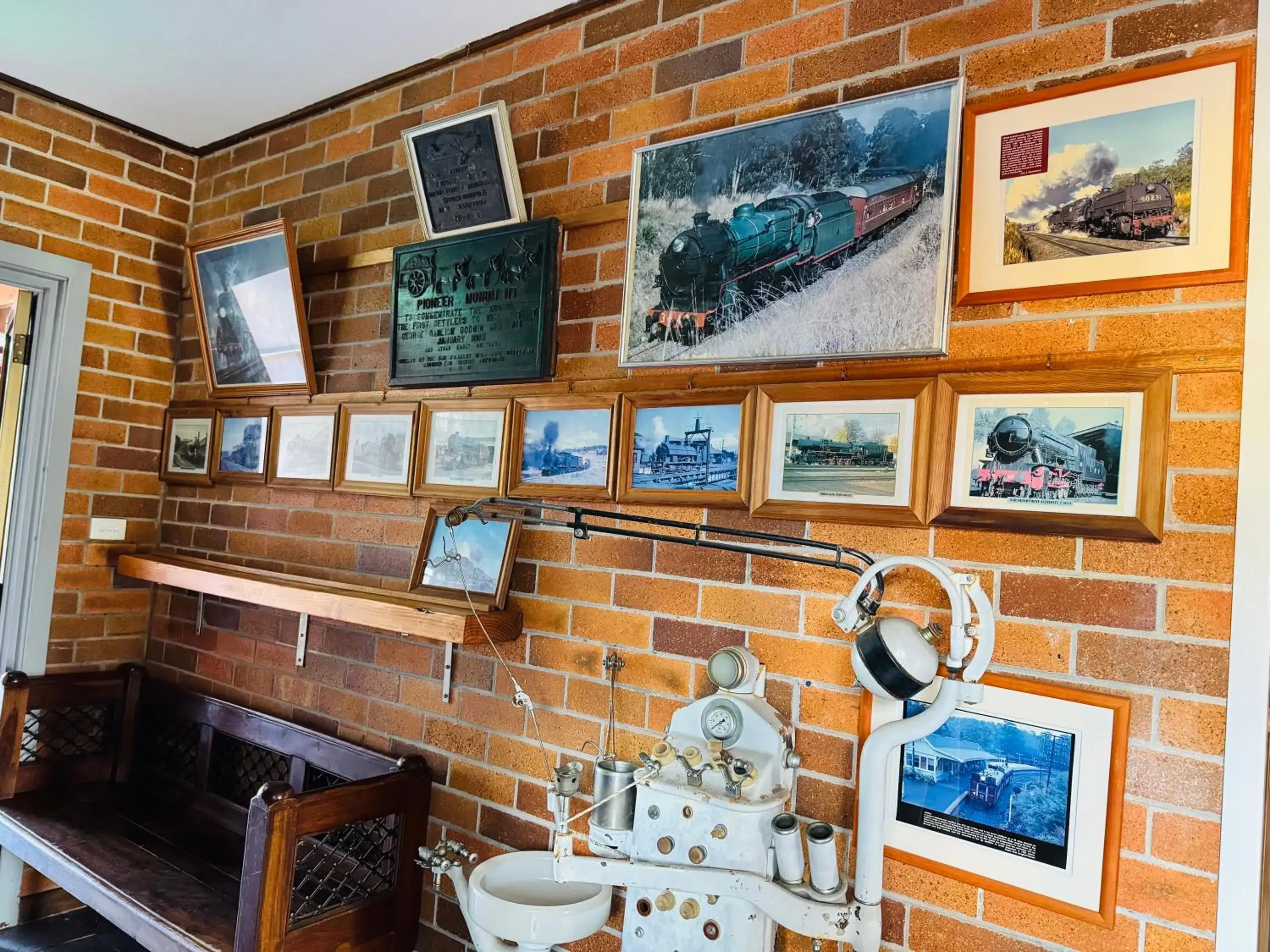 Railway Lodge Motel Railway Lodge Motel