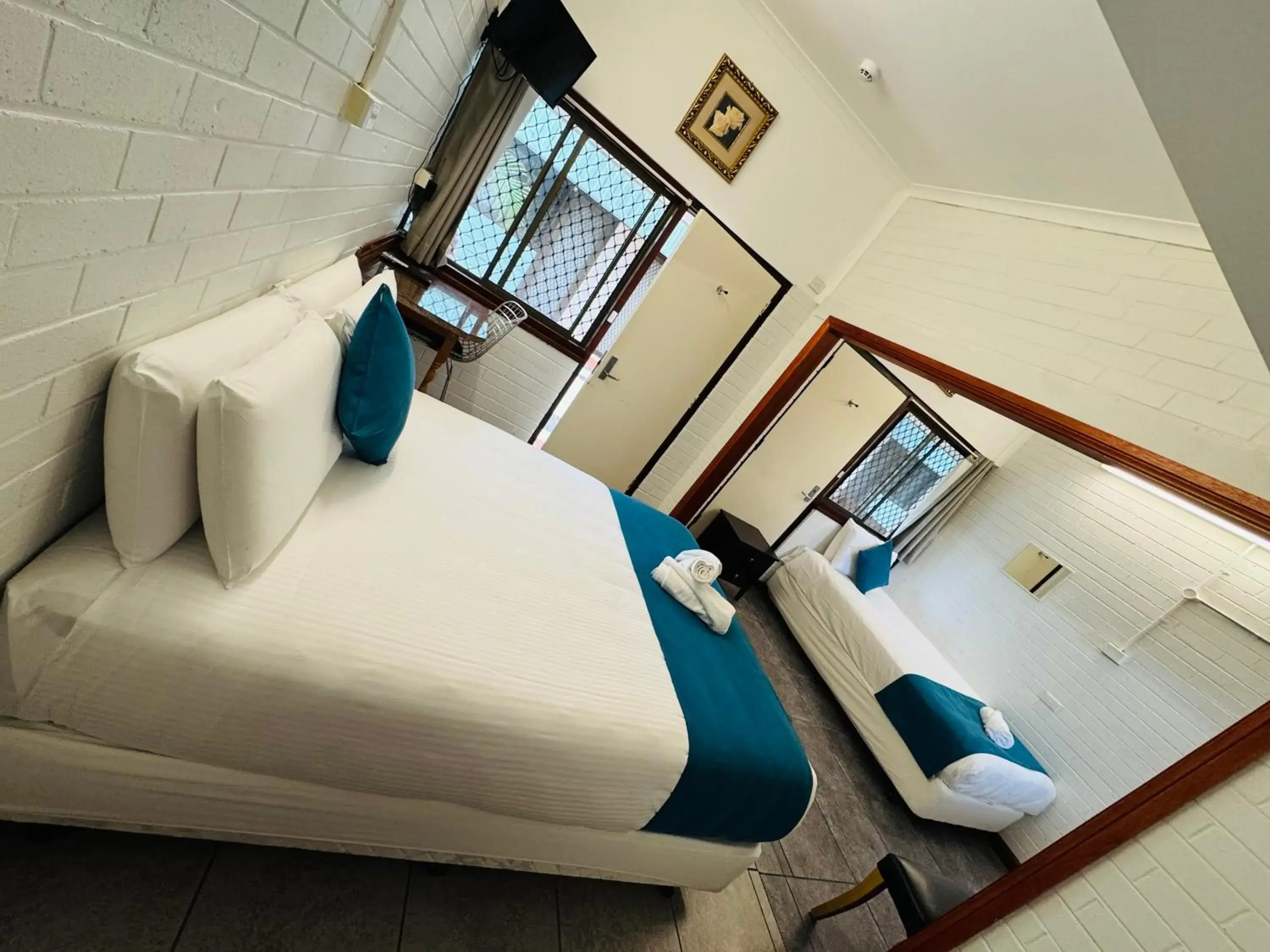 Bed in Railway Lodge Motel Bed in Railway Lodge Motel