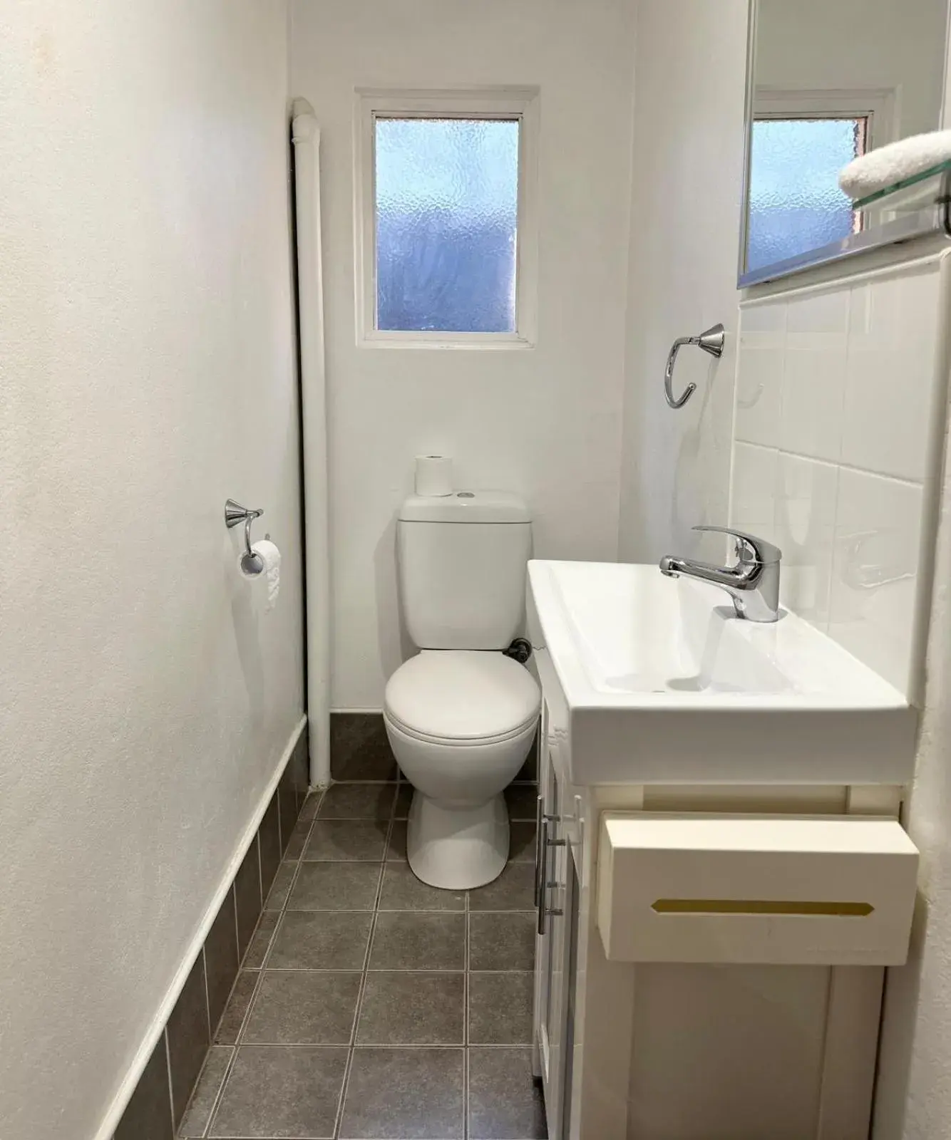 Deluxe King Room in Countryman Motor Inn Cowra Deluxe King Room in Countryman Motor Inn Cowra