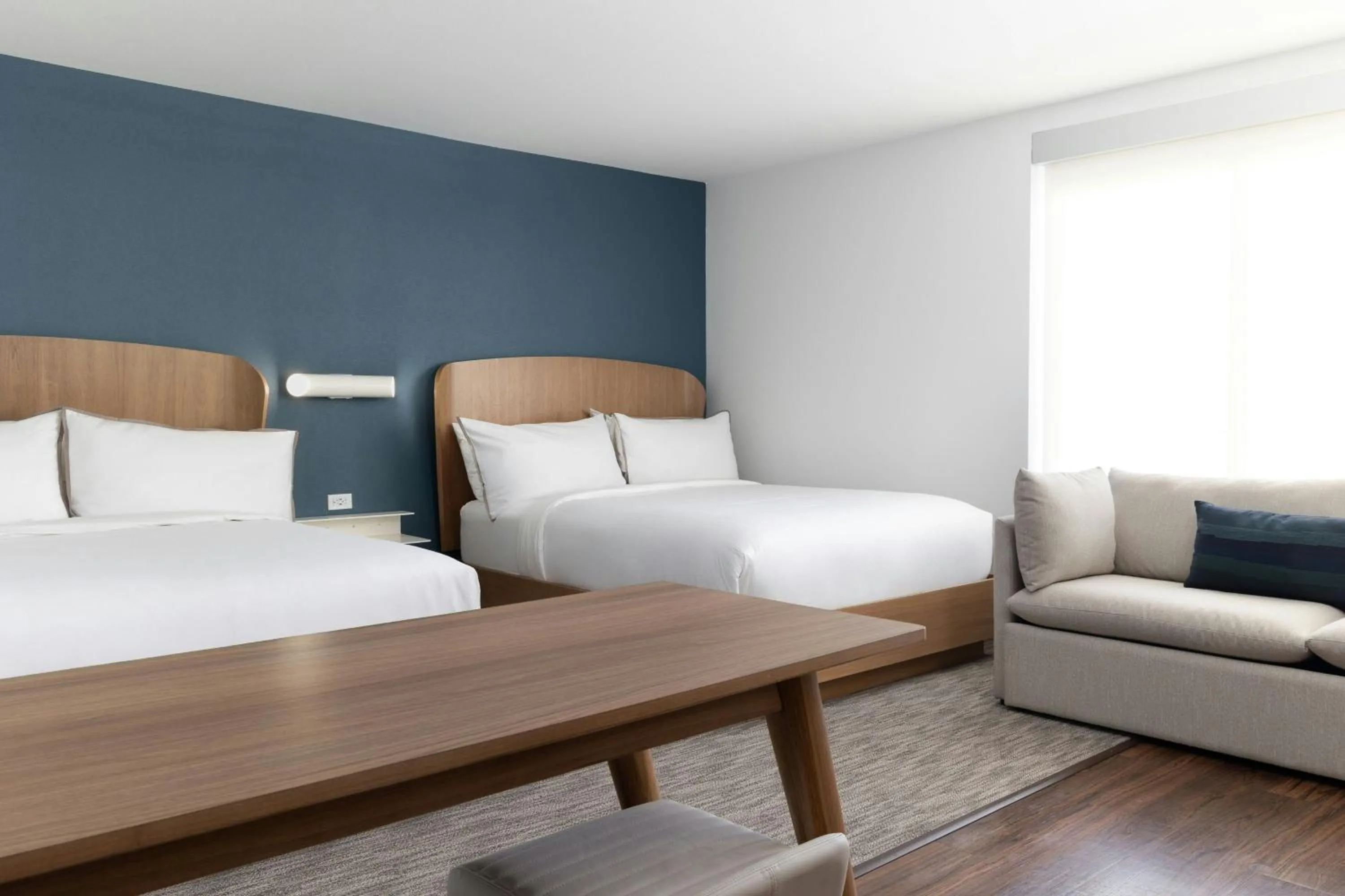 Photo of the whole room, Bed in Element Las Vegas Airport