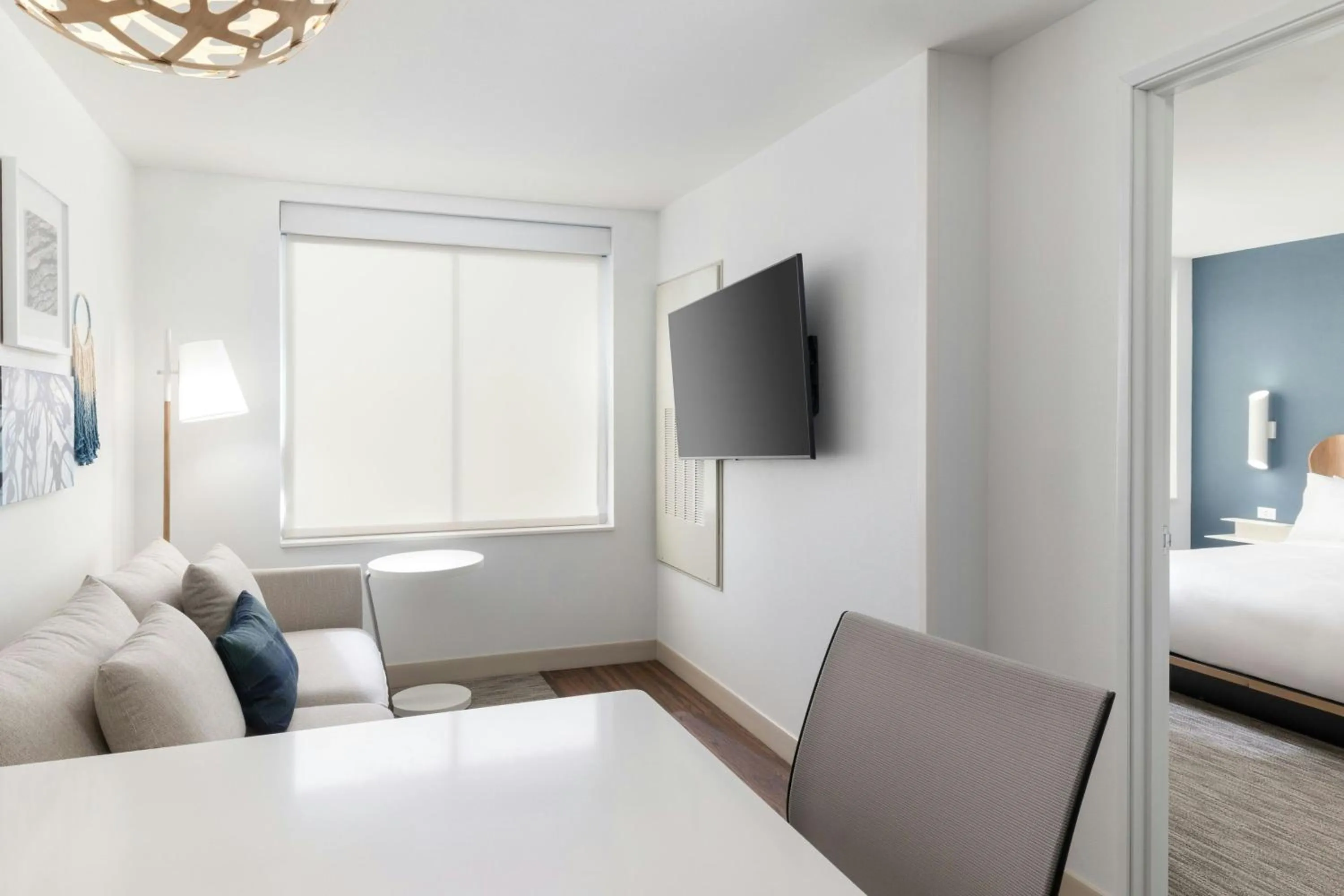 Photo of the whole room, Bed in Element Las Vegas Airport