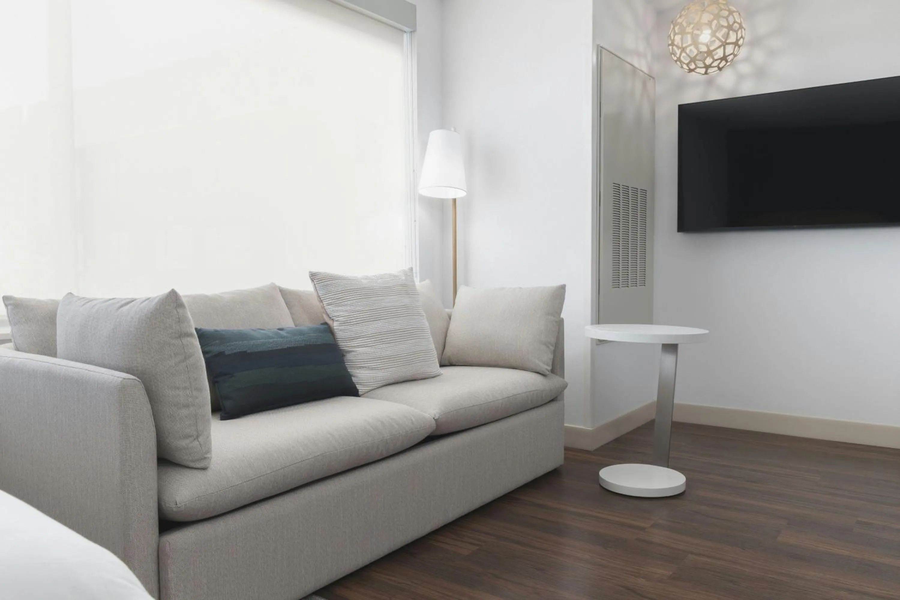 Photo of the whole room in Element Las Vegas Airport