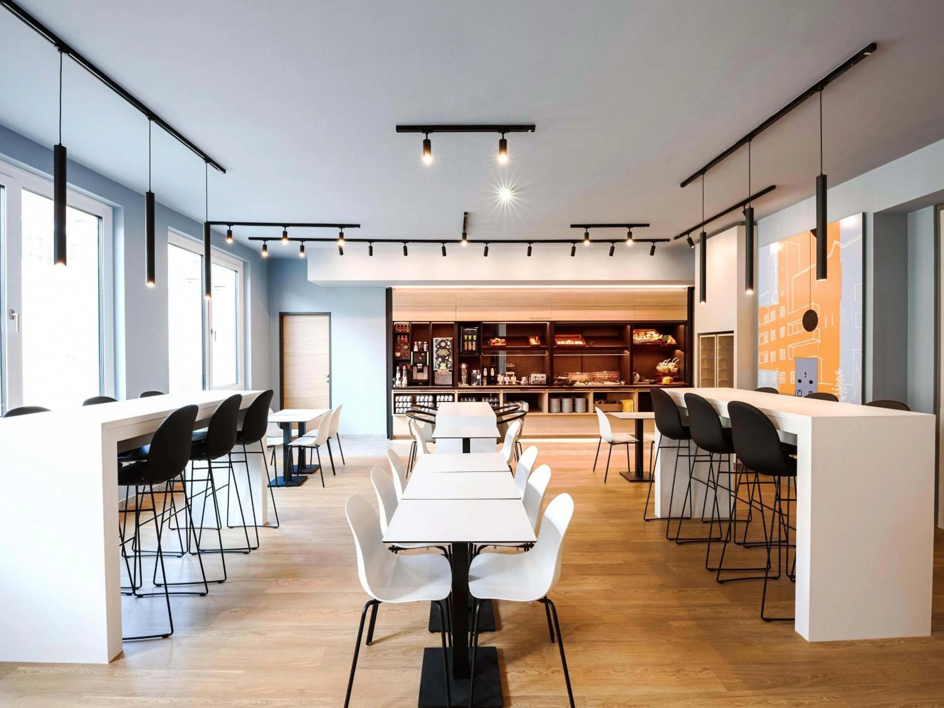 Restaurant/places to eat in B&B HOTEL Wien-Heiligenstadt