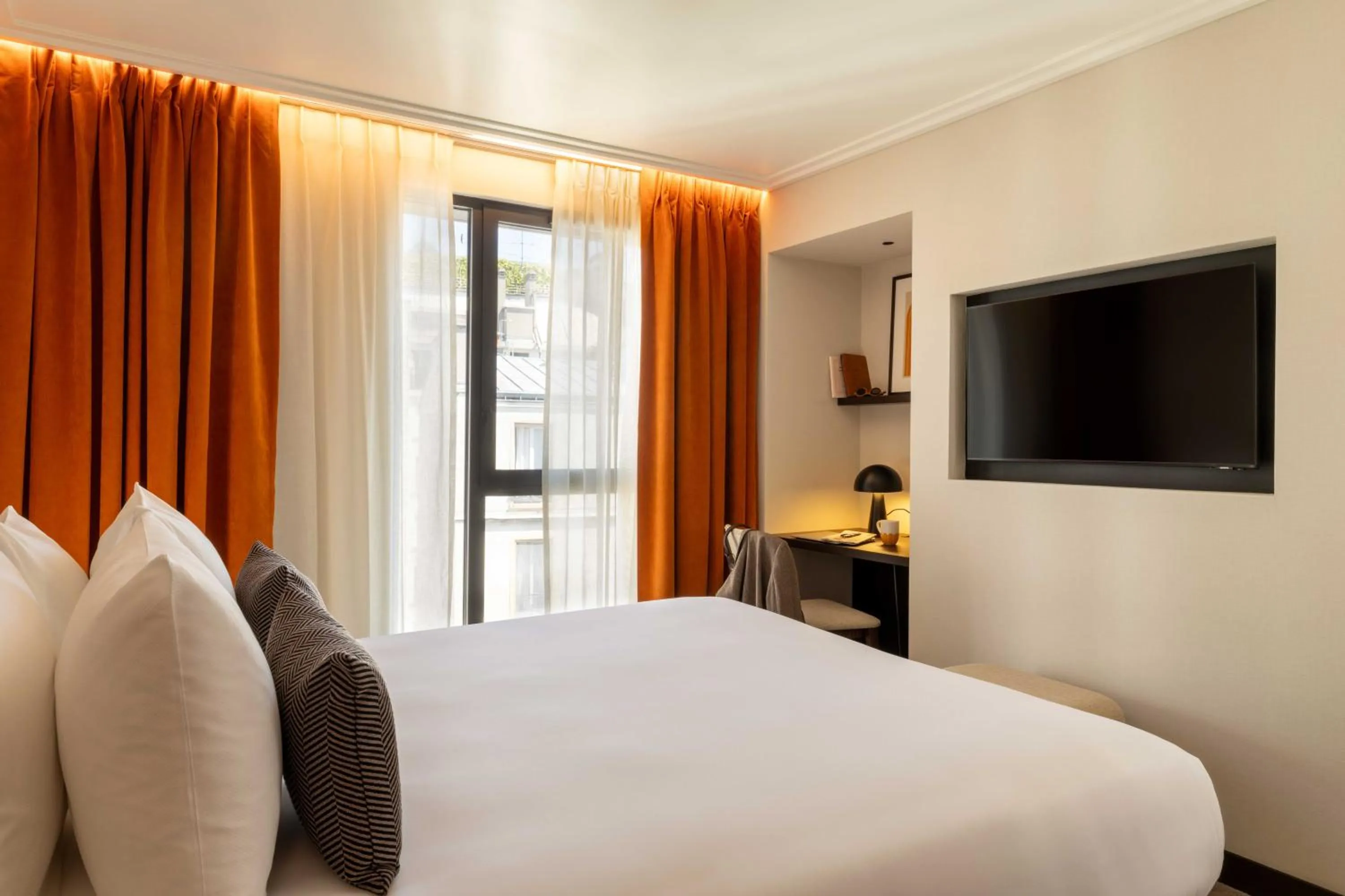 Photo of the whole room, Bed in Belinda Hôtel & Spa