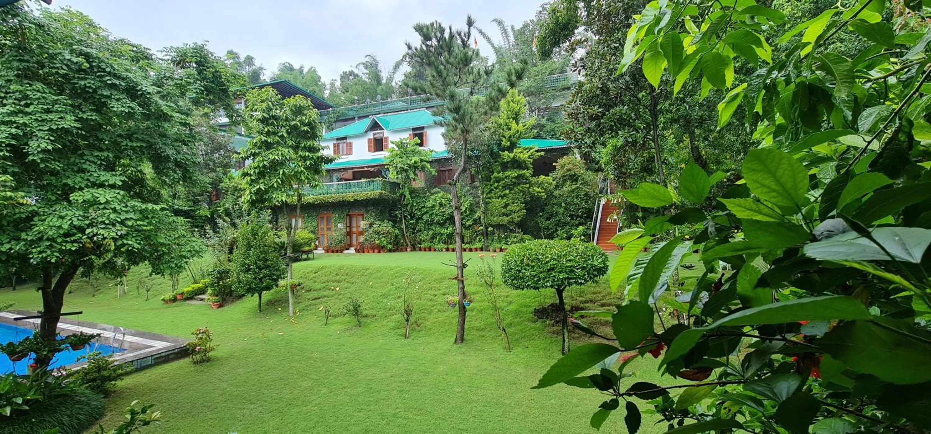 Shaheen Bagh - A Luxury Boutique Resort & Spa