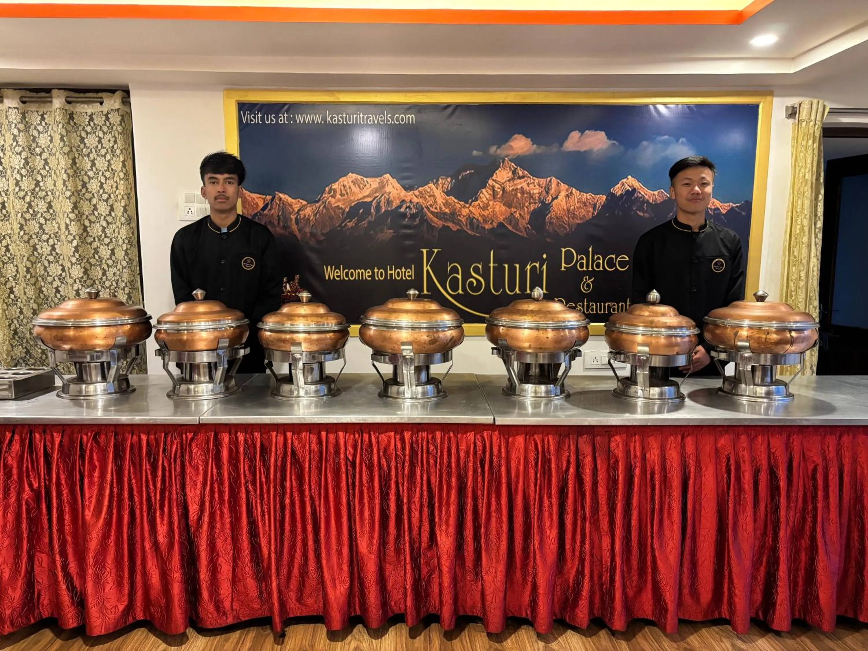 Restaurant/places to eat in Hotel KASTURI PALACE & RESTAURANT DARJEELING