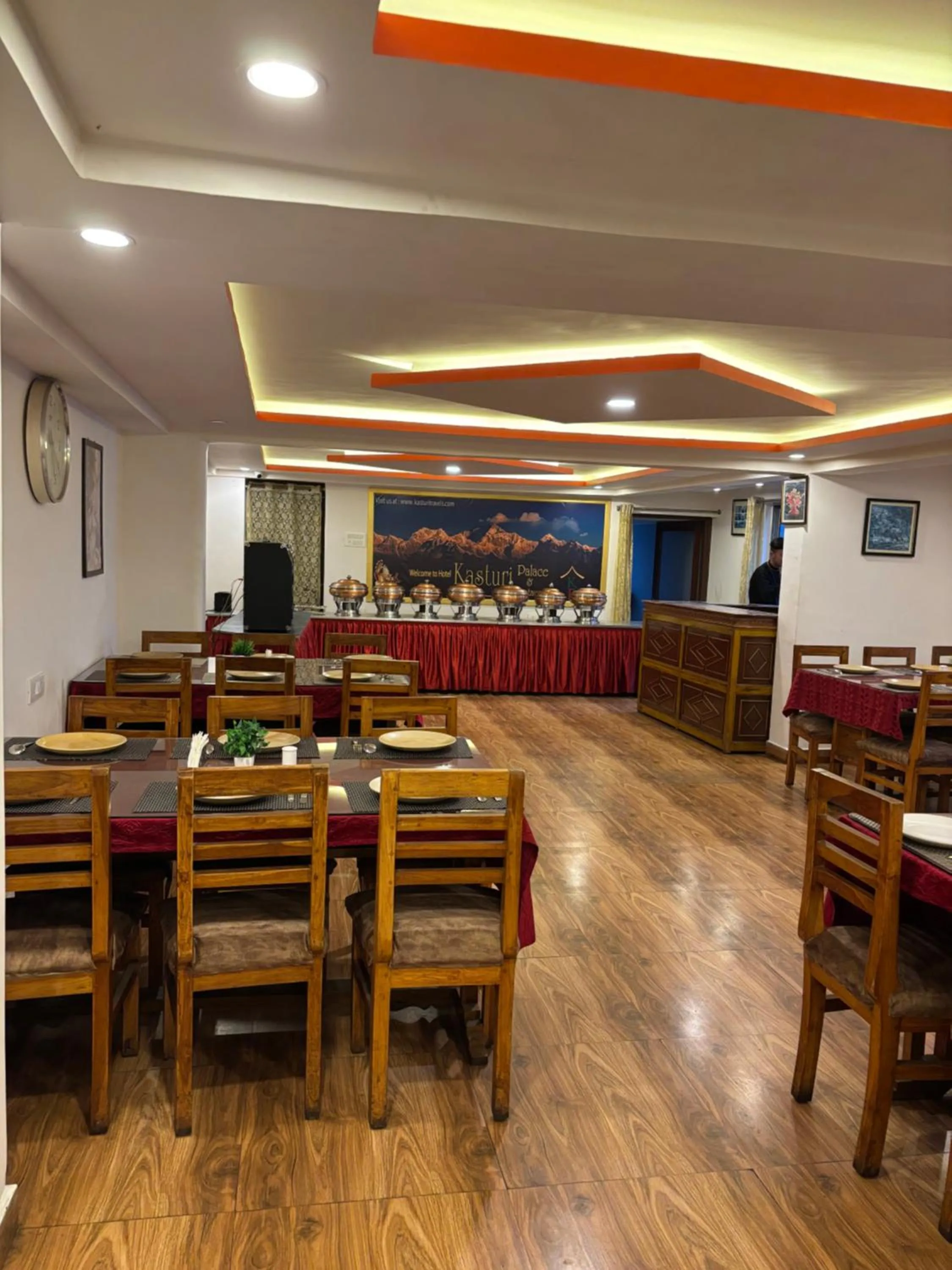 Restaurant/places to eat in Hotel KASTURI PALACE & RESTAURANT DARJEELING