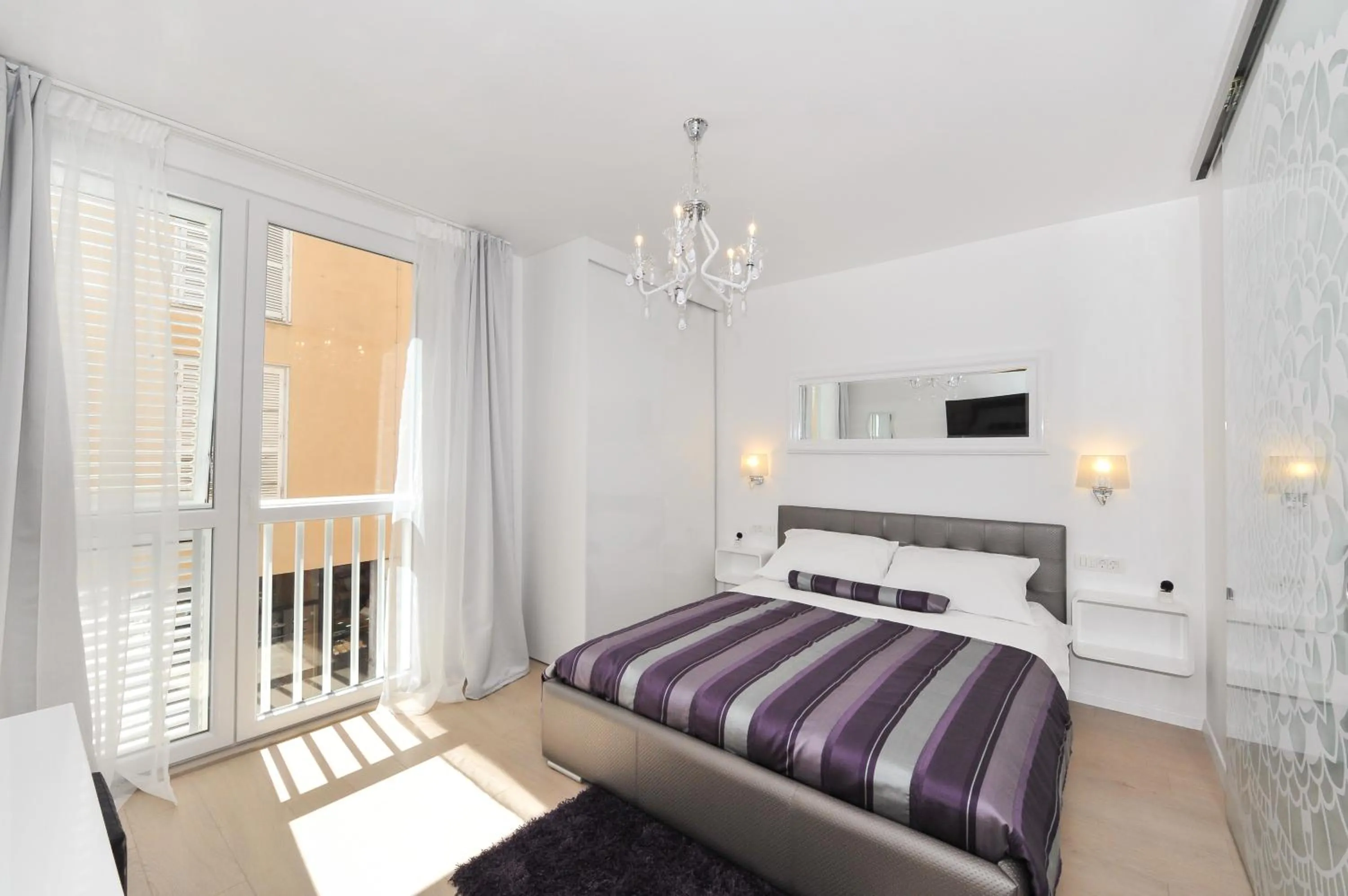 Bed in Luka Residence Apartments