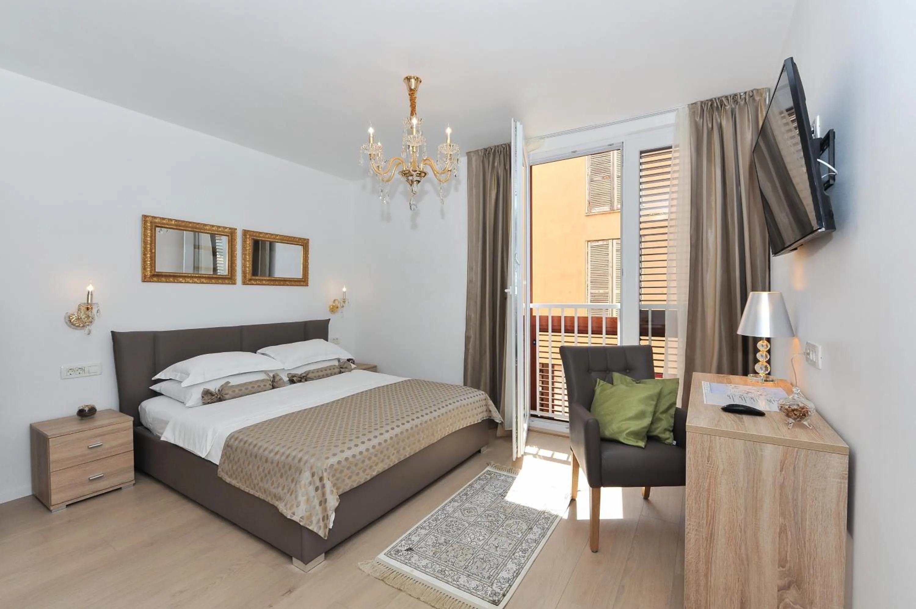 Bed in Luka Residence Apartments