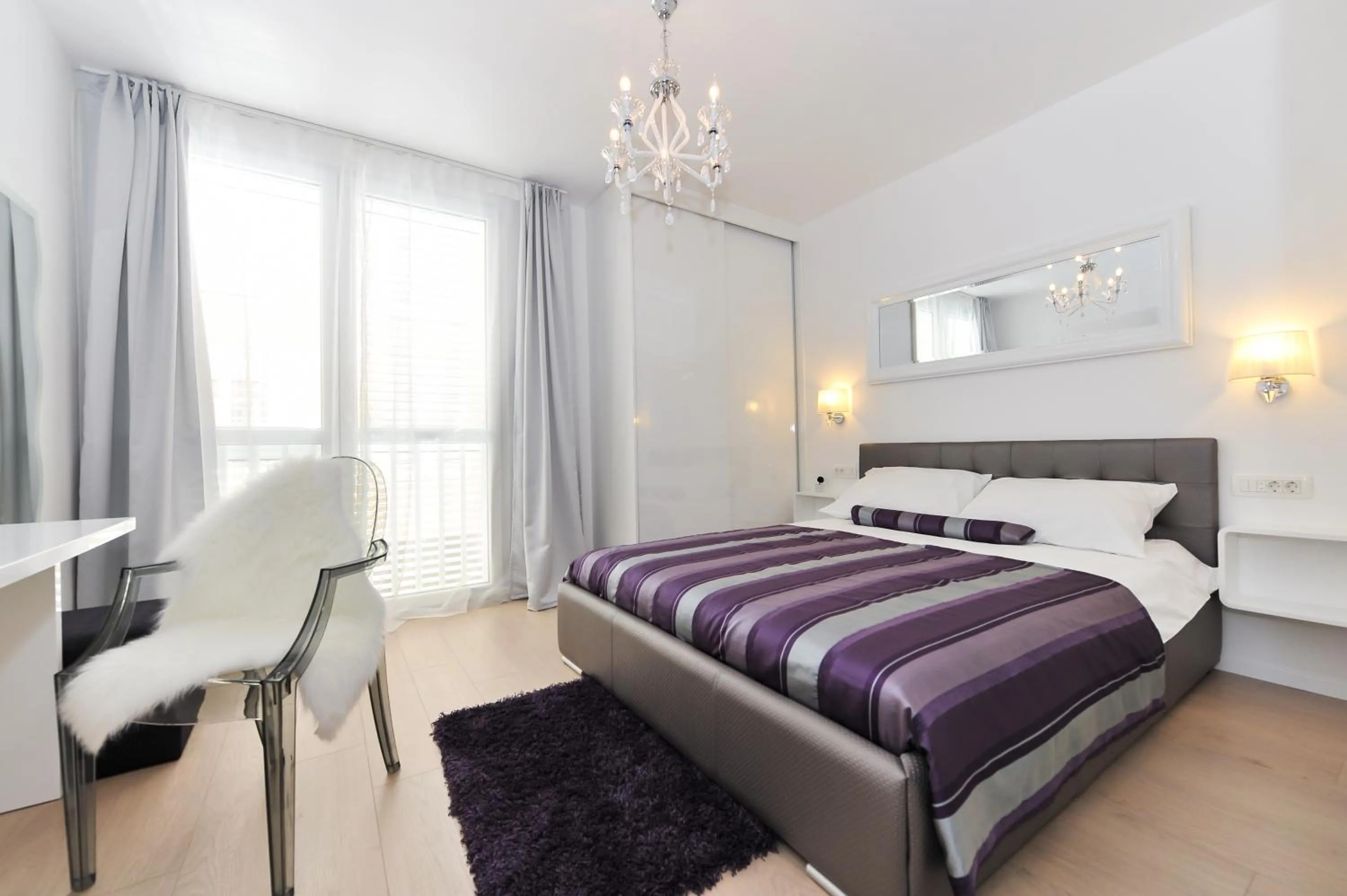 Bed in Luka Residence Apartments