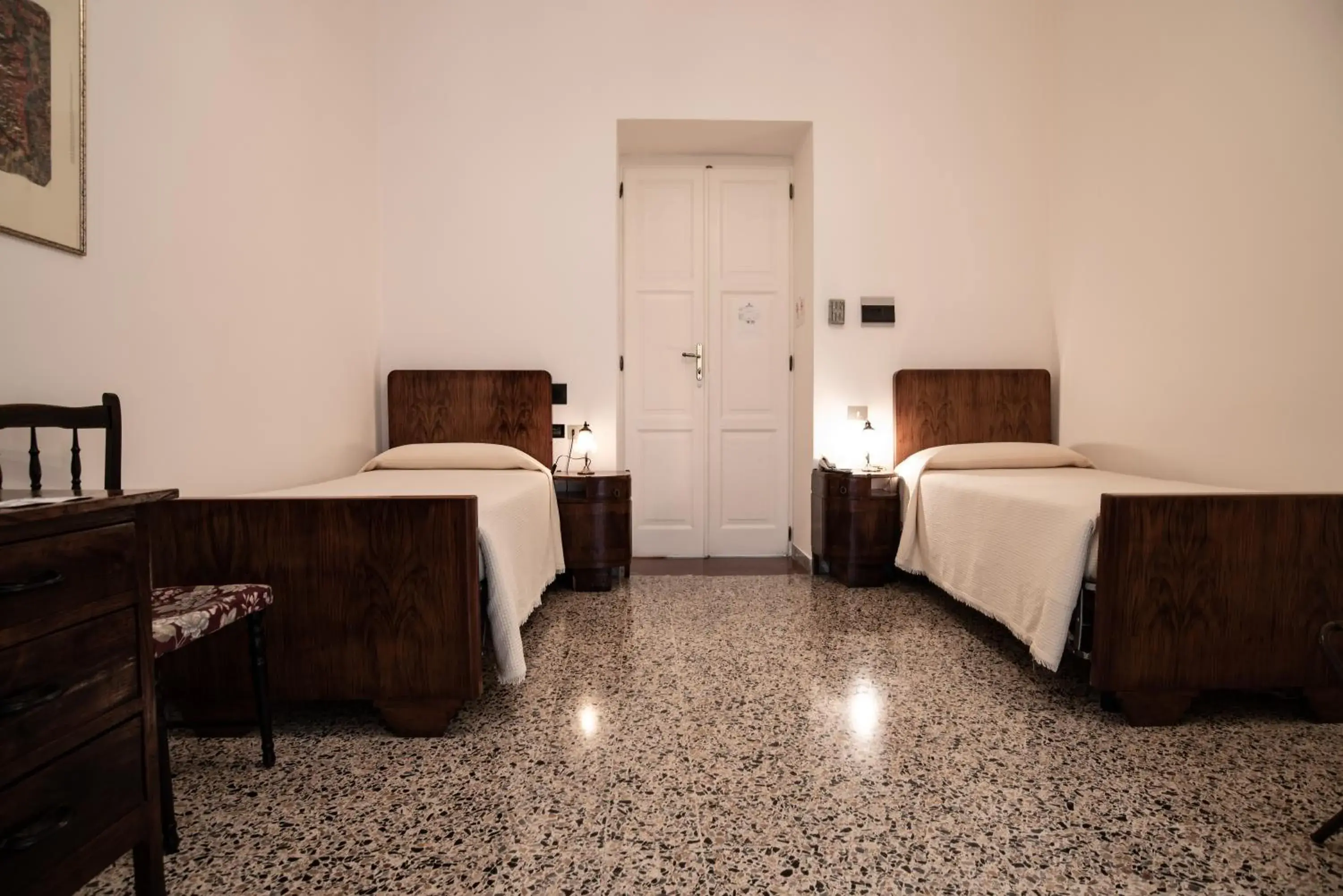 Twin Room - single occupancy in Hotel AeR BJ Vittoria Twin Room - single occupancy in Hotel AeR BJ Vittoria