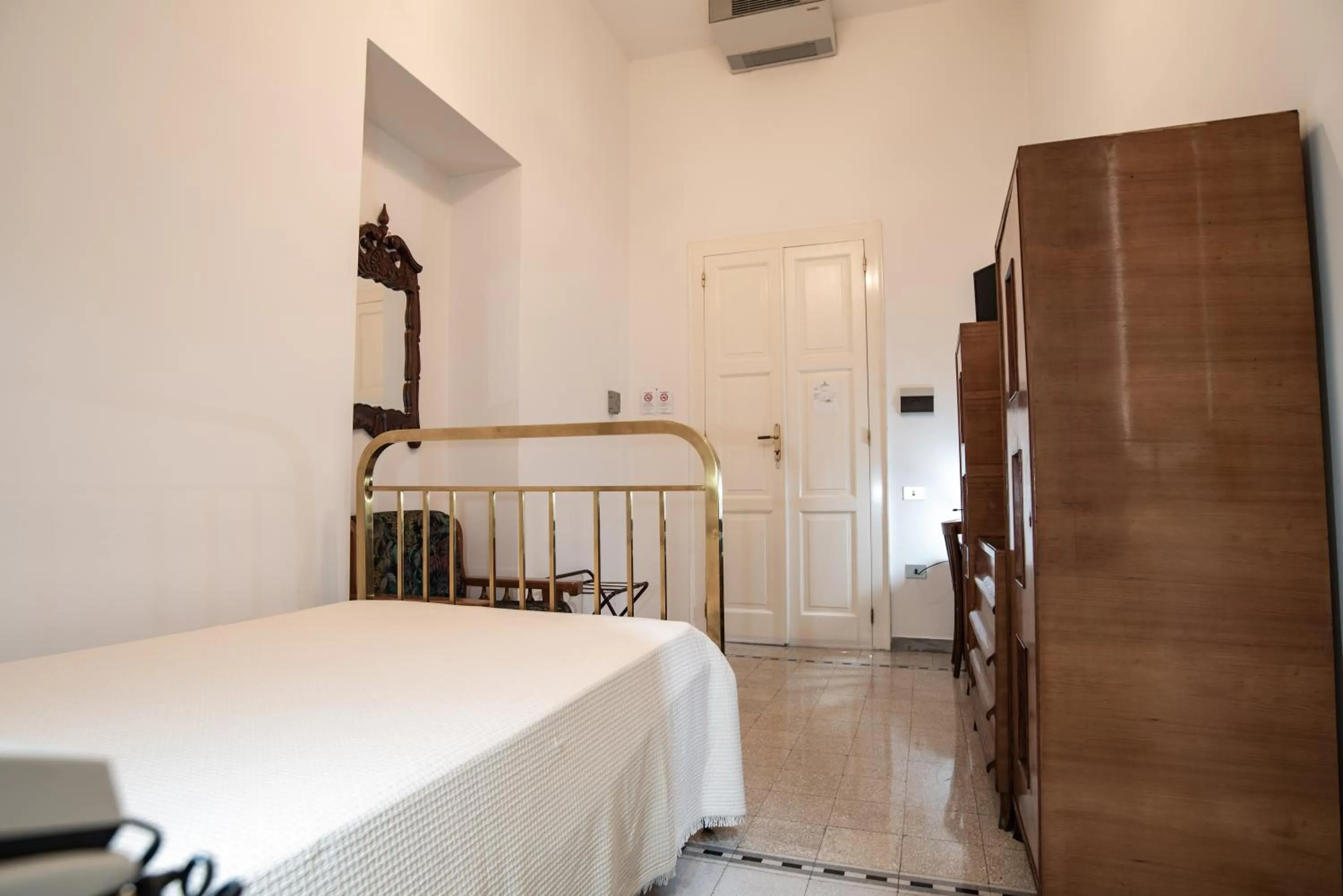 Bed in Hotel AeR BJ Vittoria